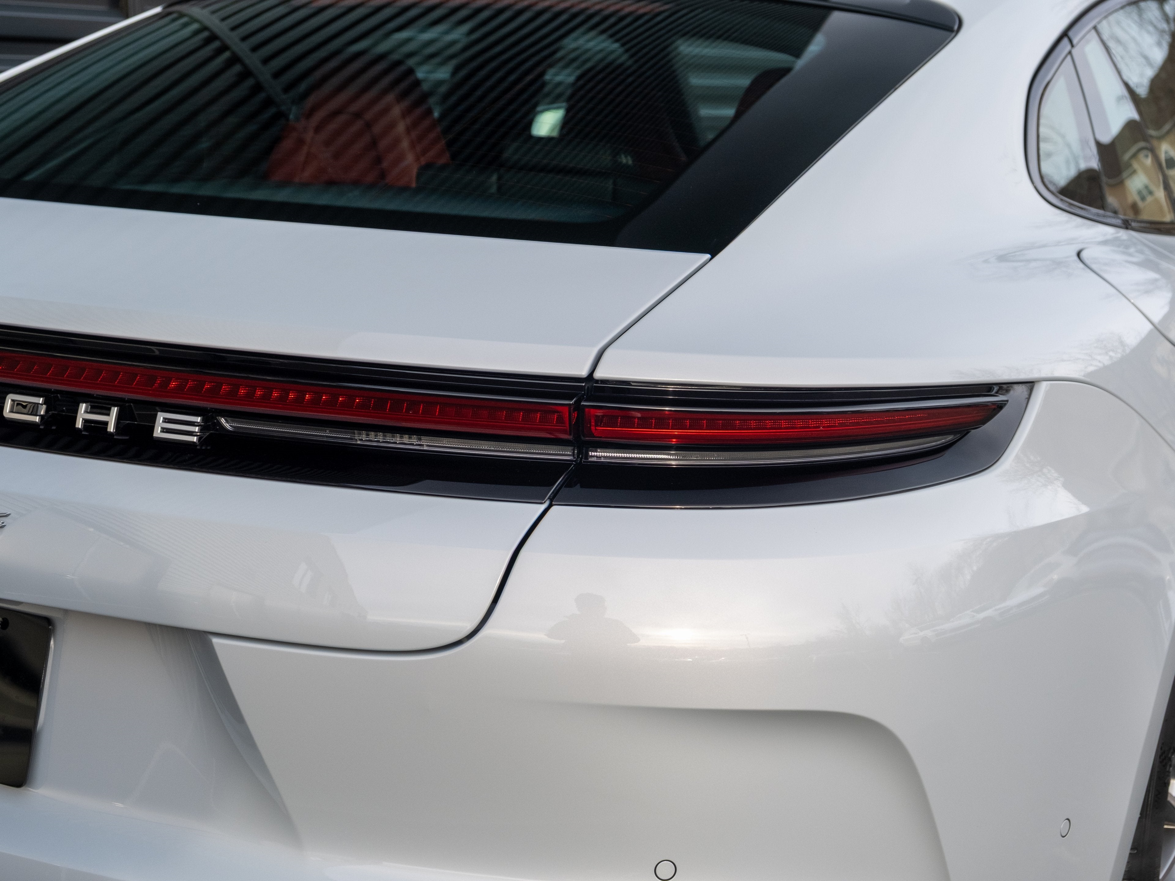 2026 Porsche Panamera 4