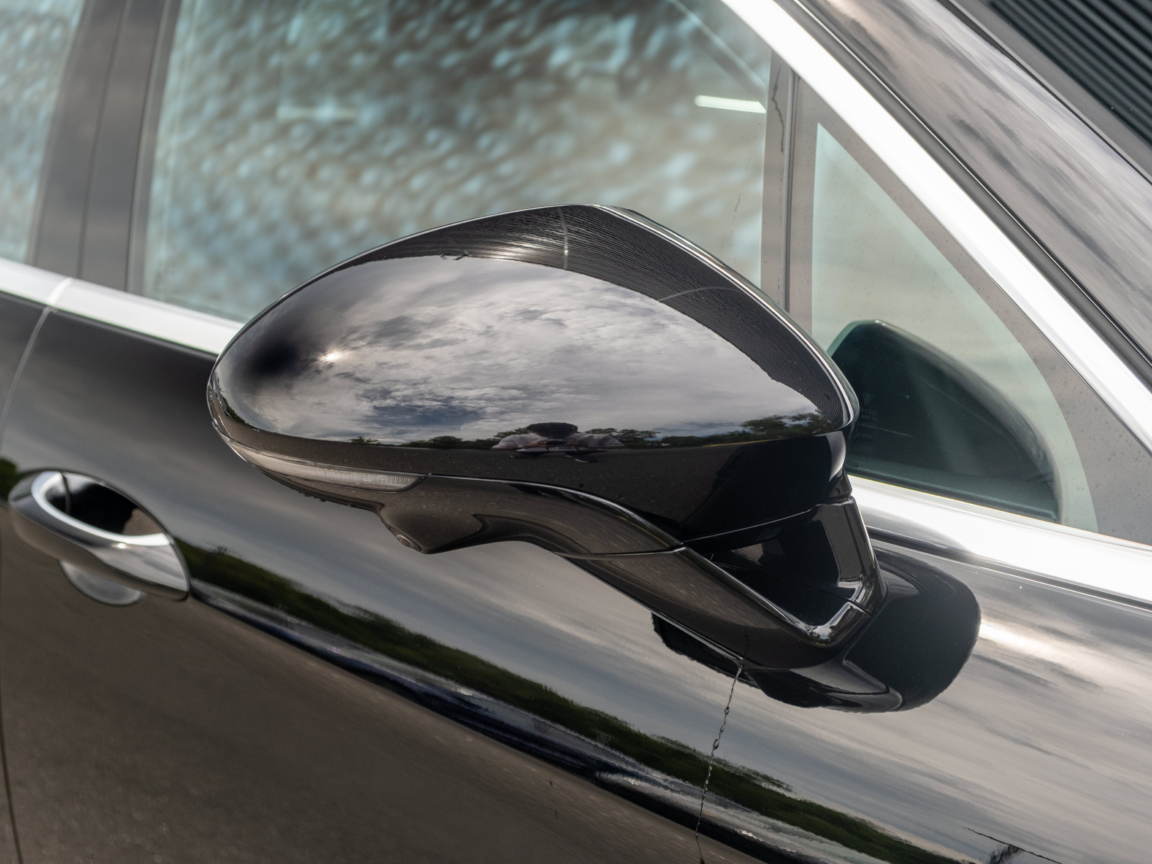 2025 Porsche Panamera 4