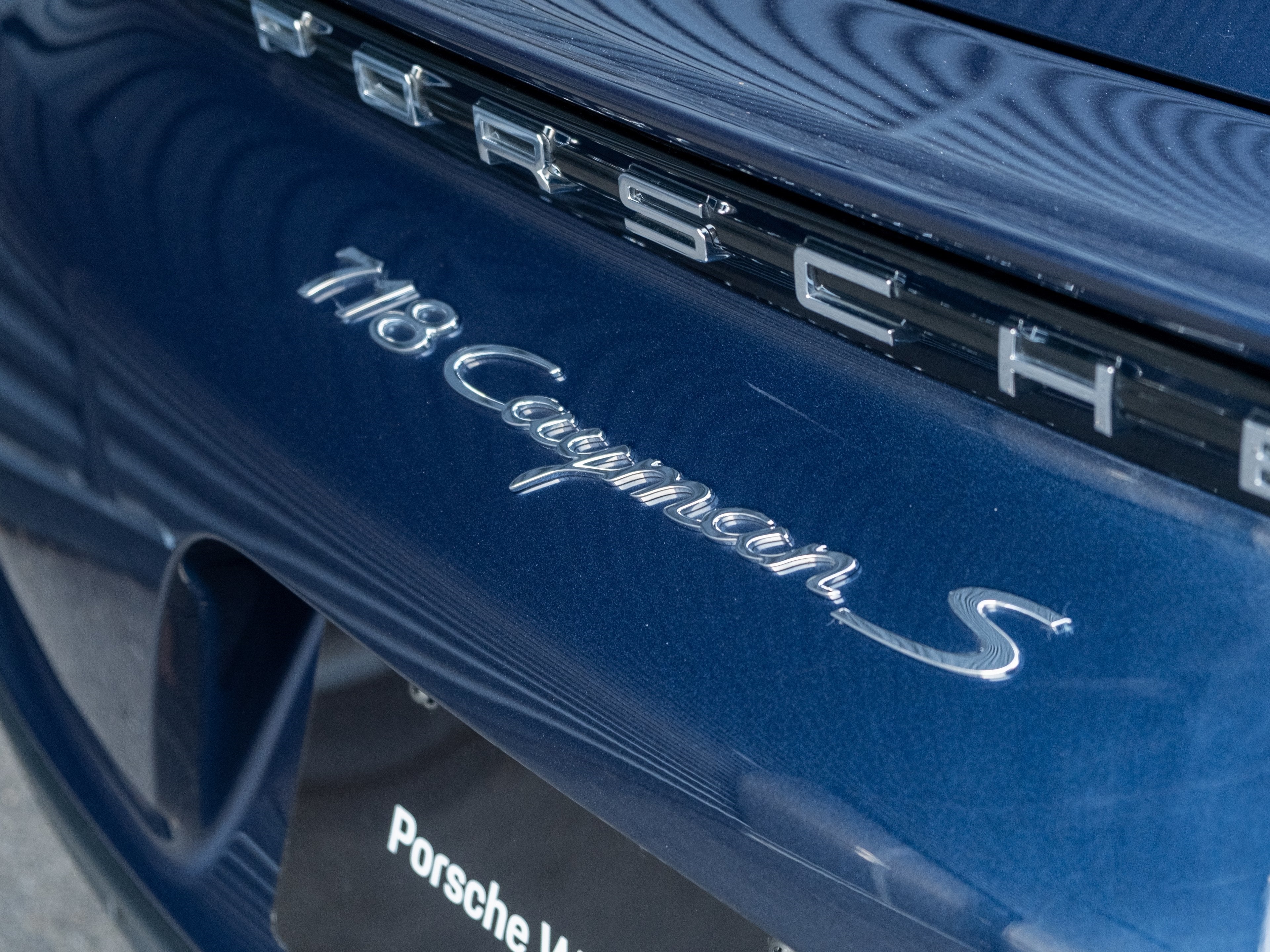 2021 Porsche 718 Cayman S