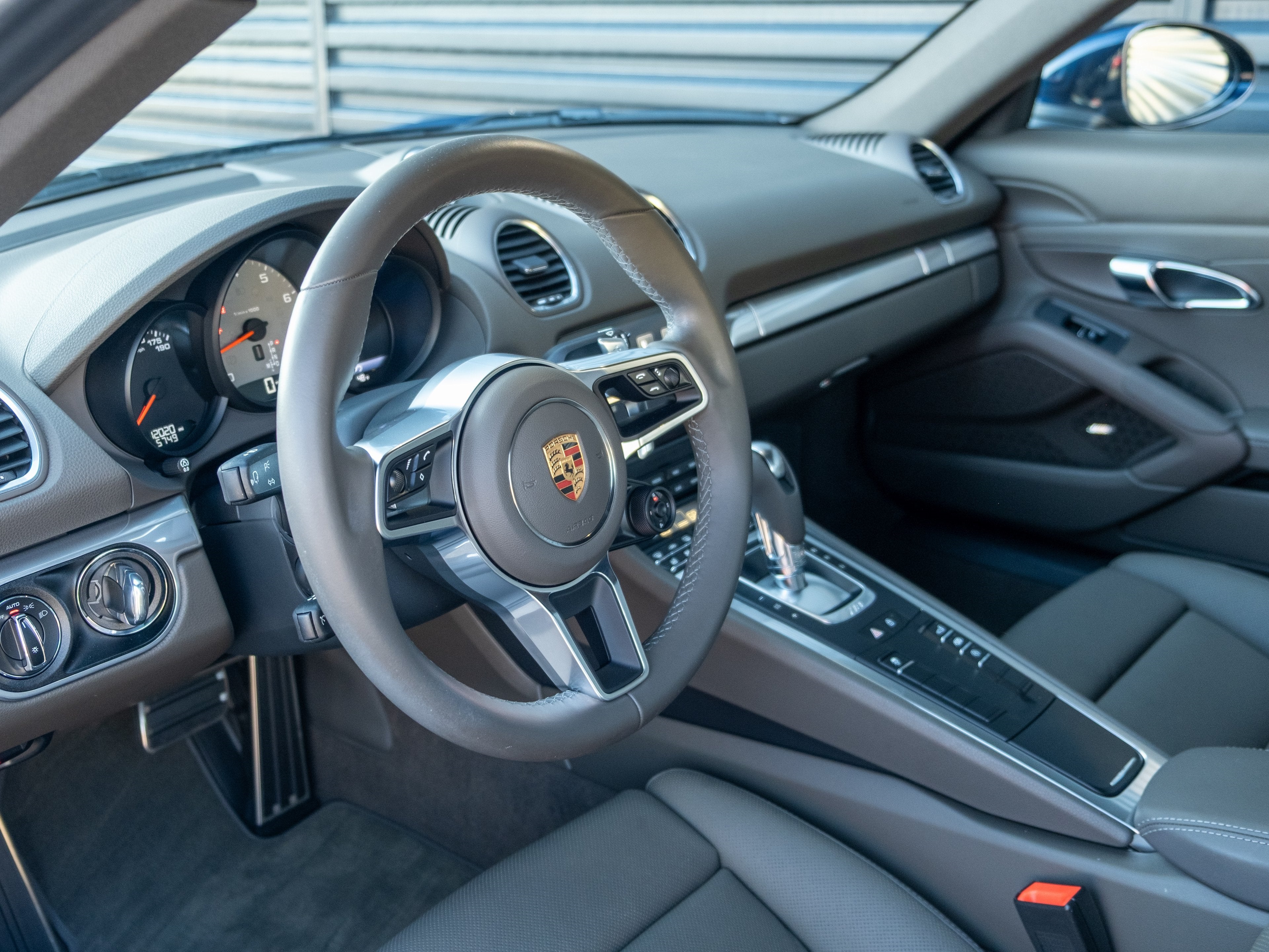 2021 Porsche 718 Cayman S