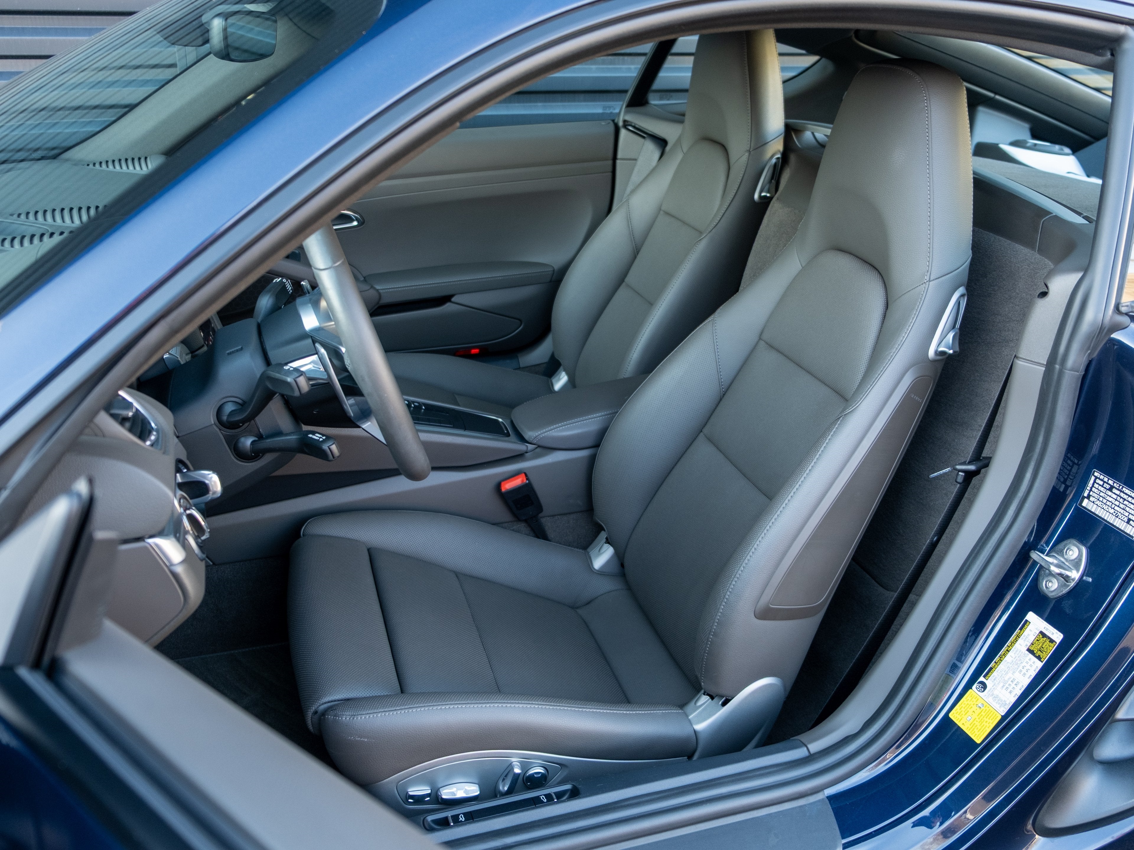 2021 Porsche 718 Cayman S