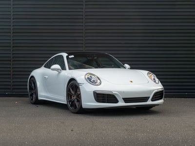 2019 Porsche 911 Carrera 4S