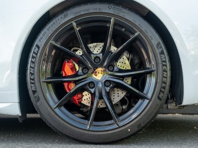 2019 Porsche 911 Carrera 4S