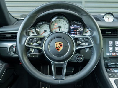 2019 Porsche 911 Carrera 4S