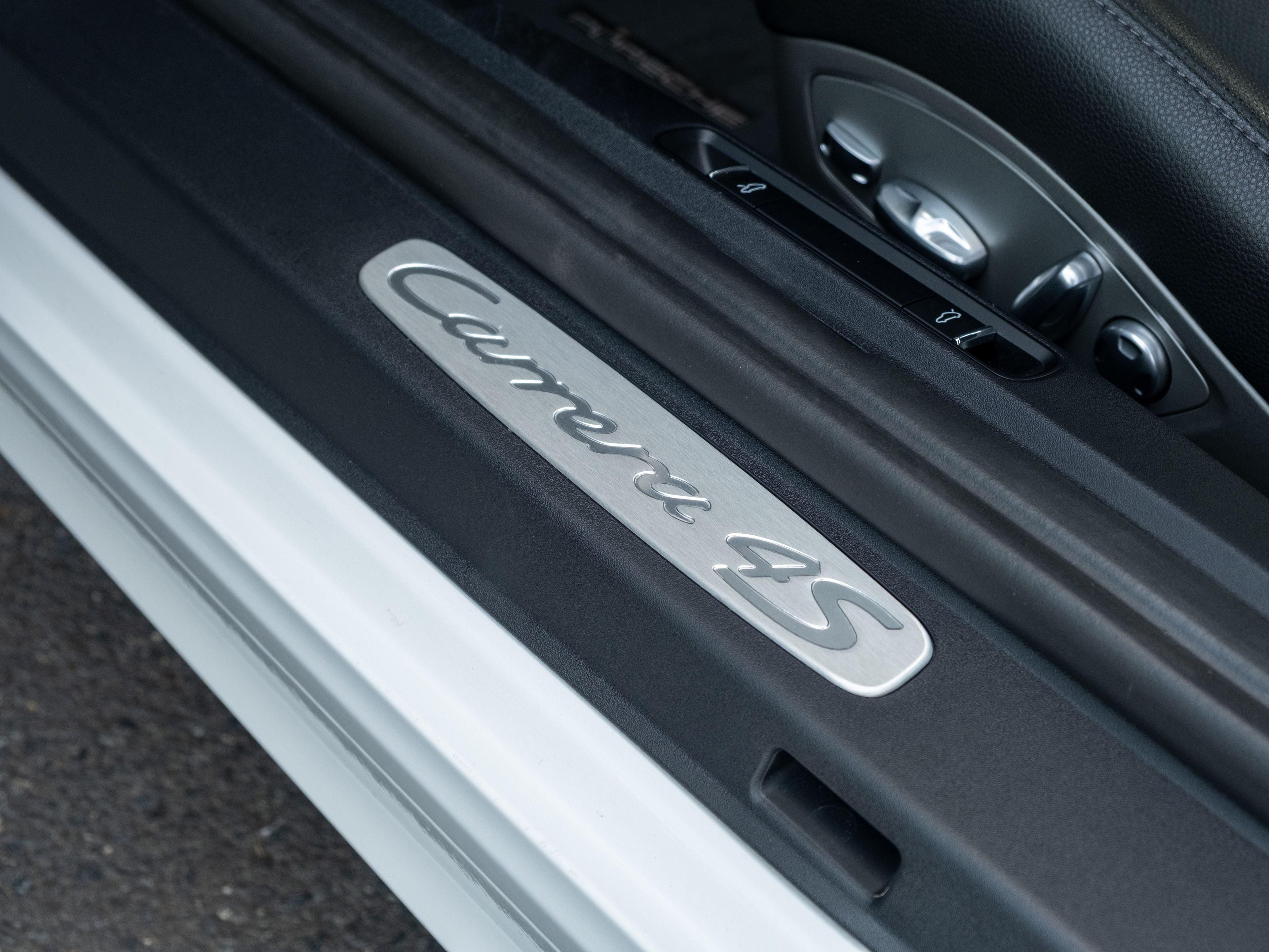 2019 Porsche 911 Carrera 4S