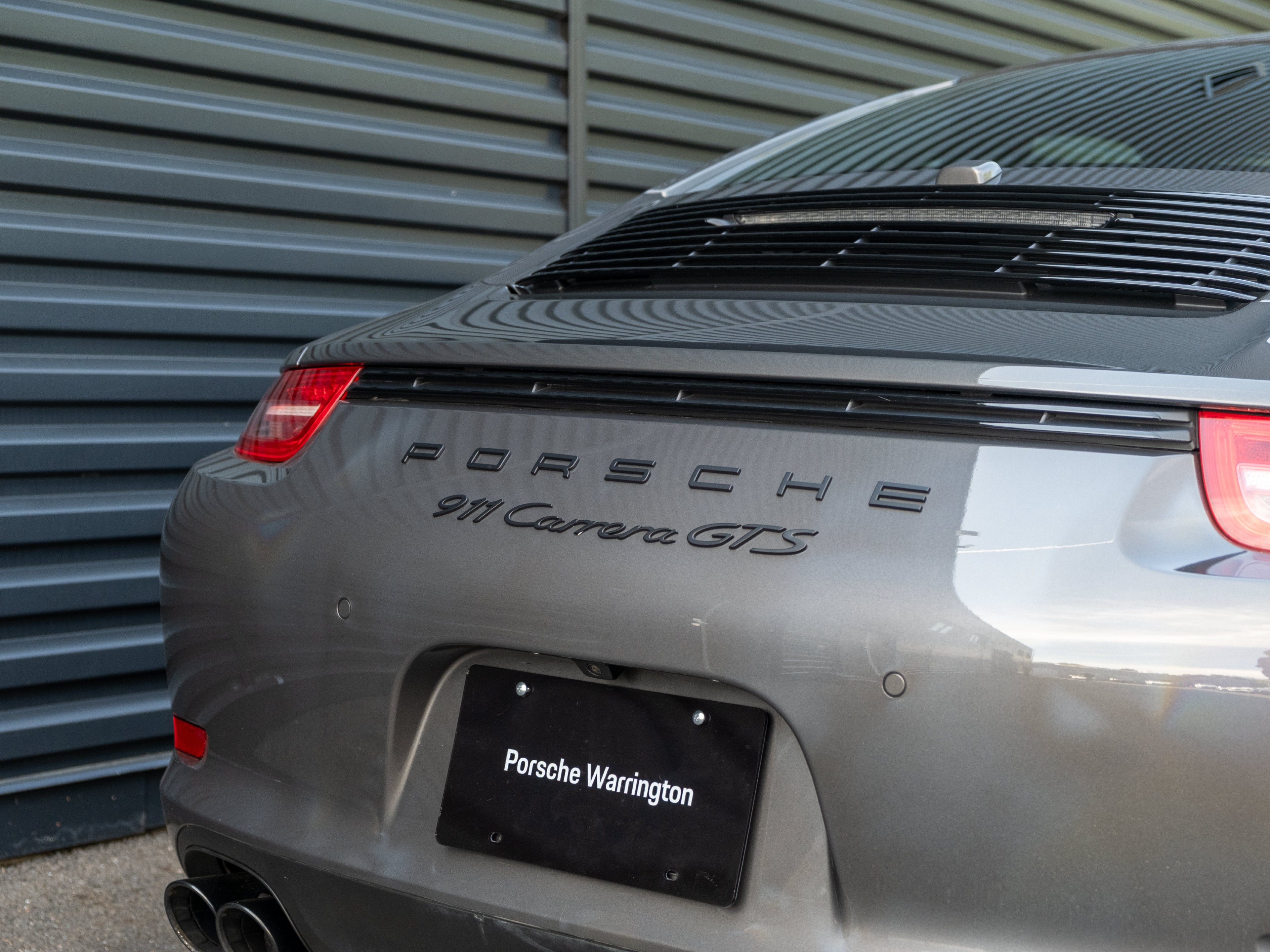2016 Porsche 911 Carrera GTS