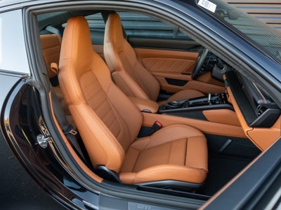 2026 Porsche 911 Carrera 4 GTS