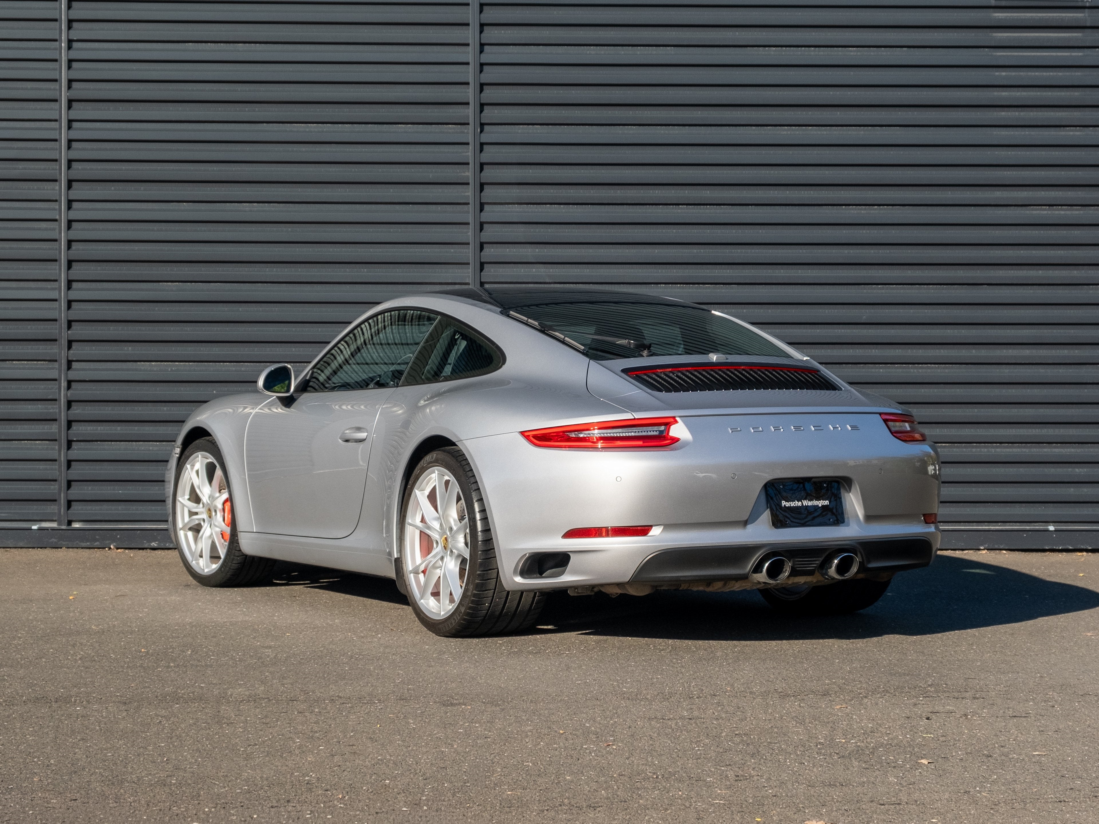 2019 Porsche 911 Carrera S