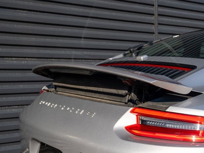 2019 Porsche 911 Carrera S