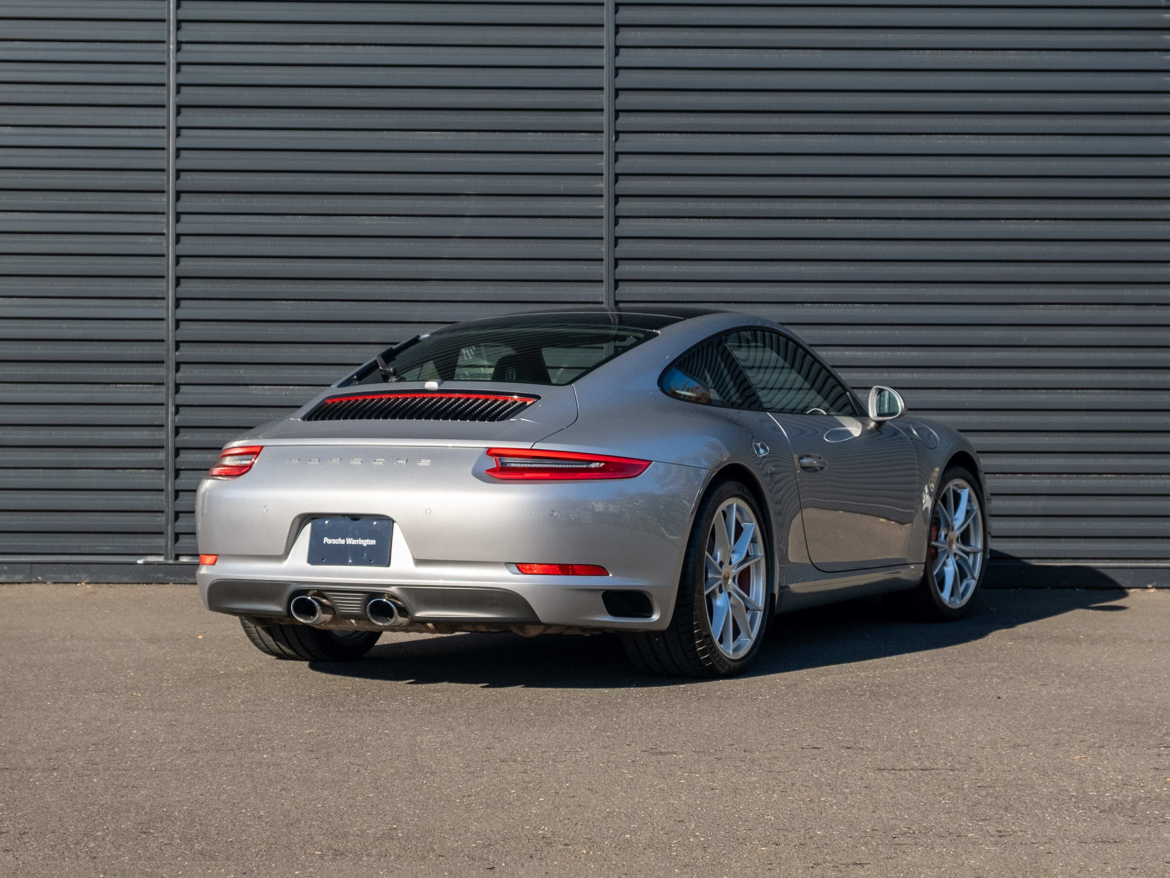 2019 Porsche 911 Carrera S