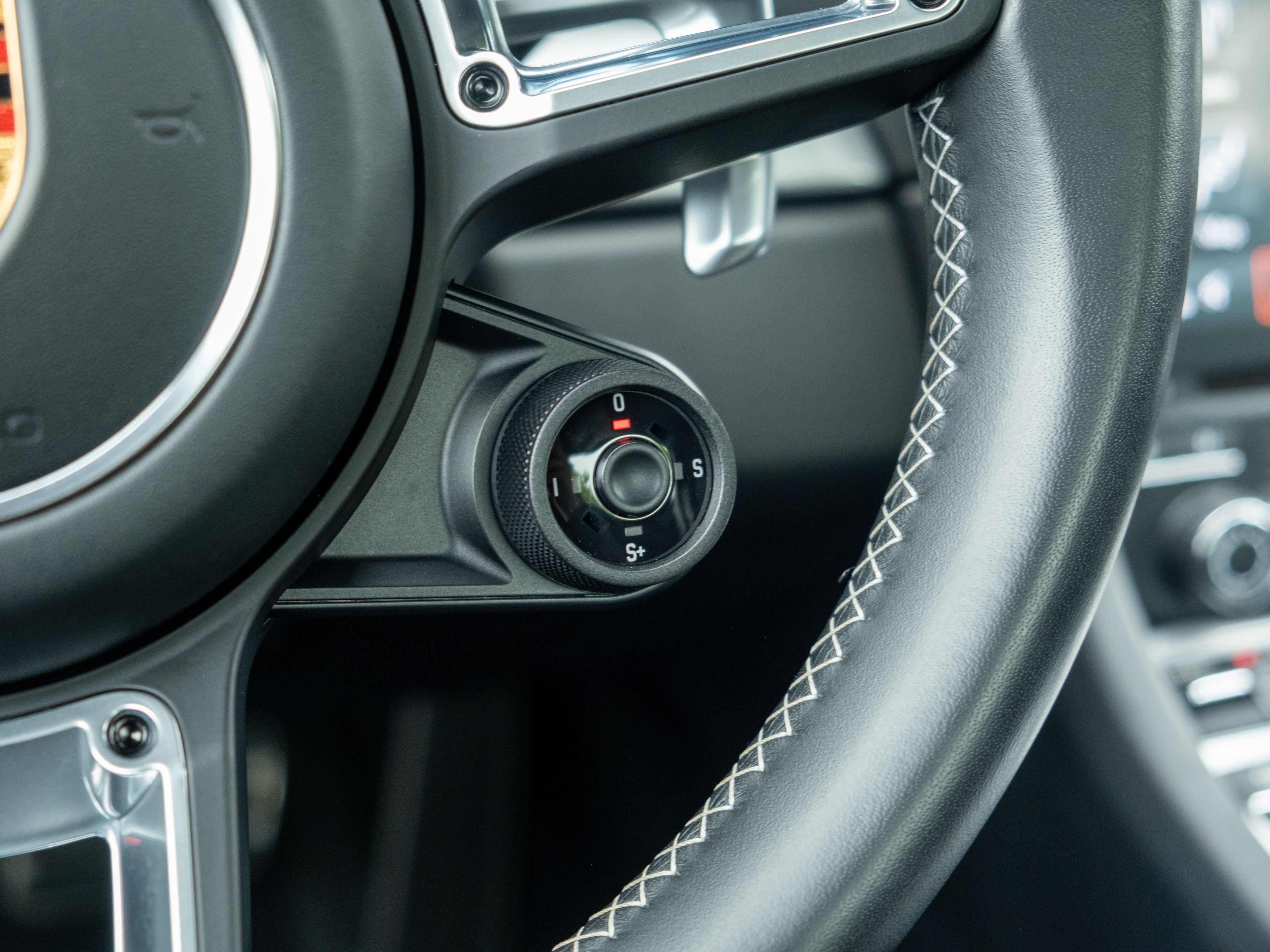 2019 Porsche 911 Carrera 4S