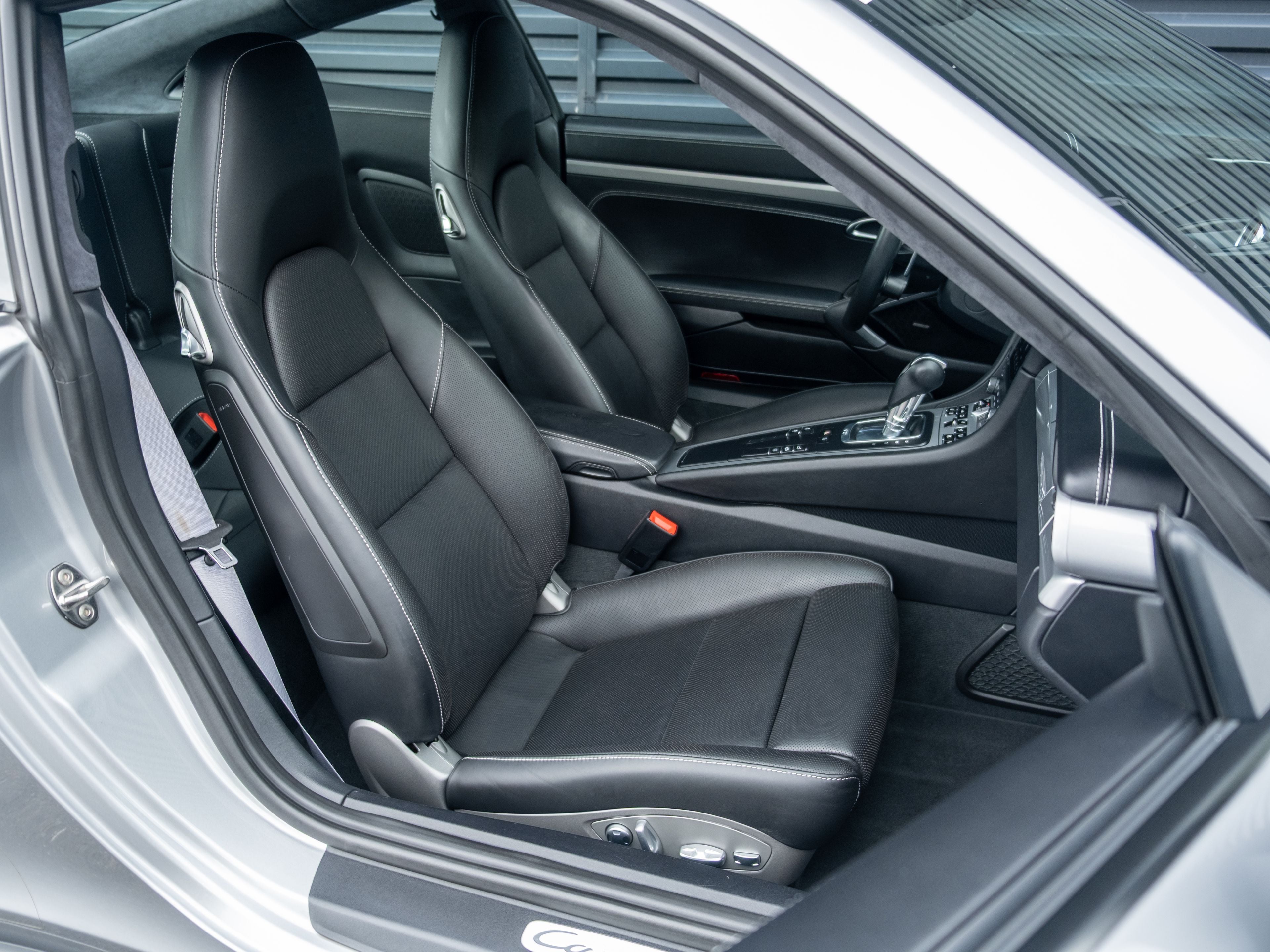 2019 Porsche 911 Carrera 4S