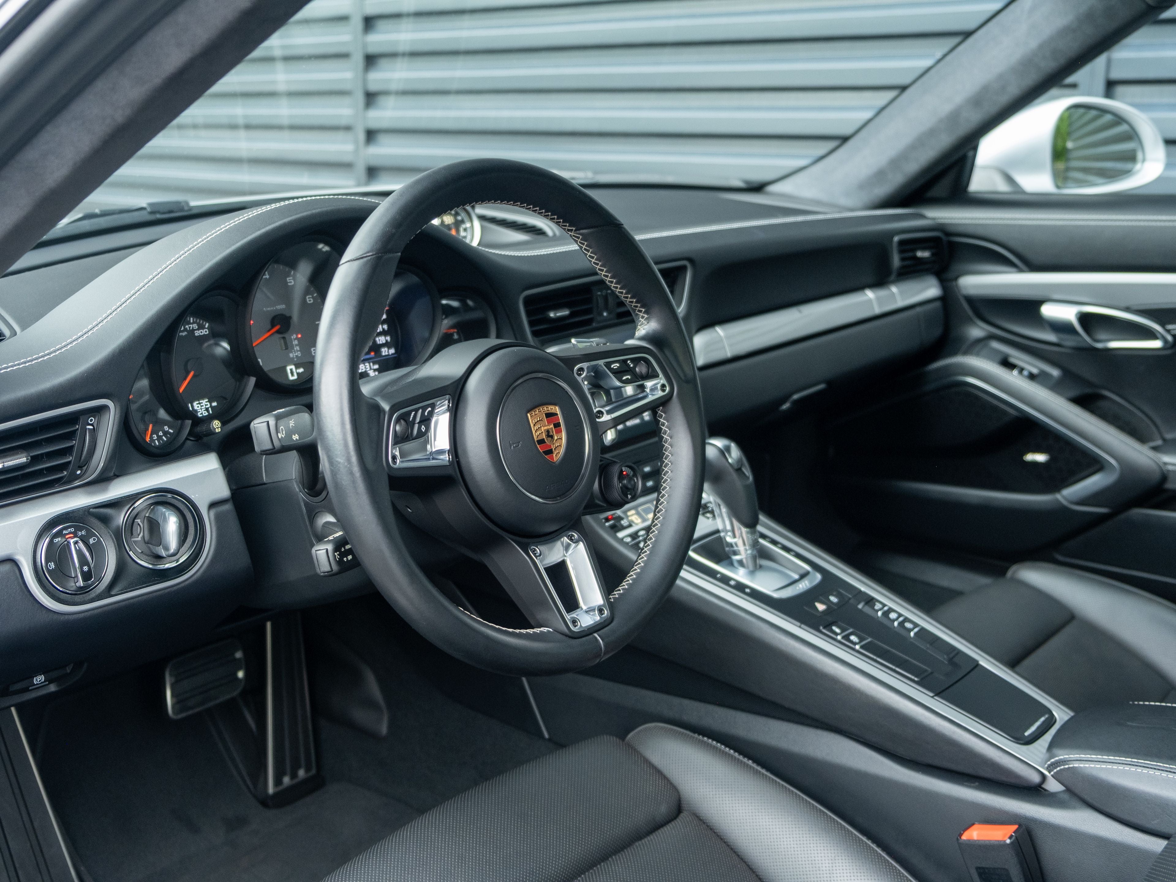 2019 Porsche 911 Carrera 4S