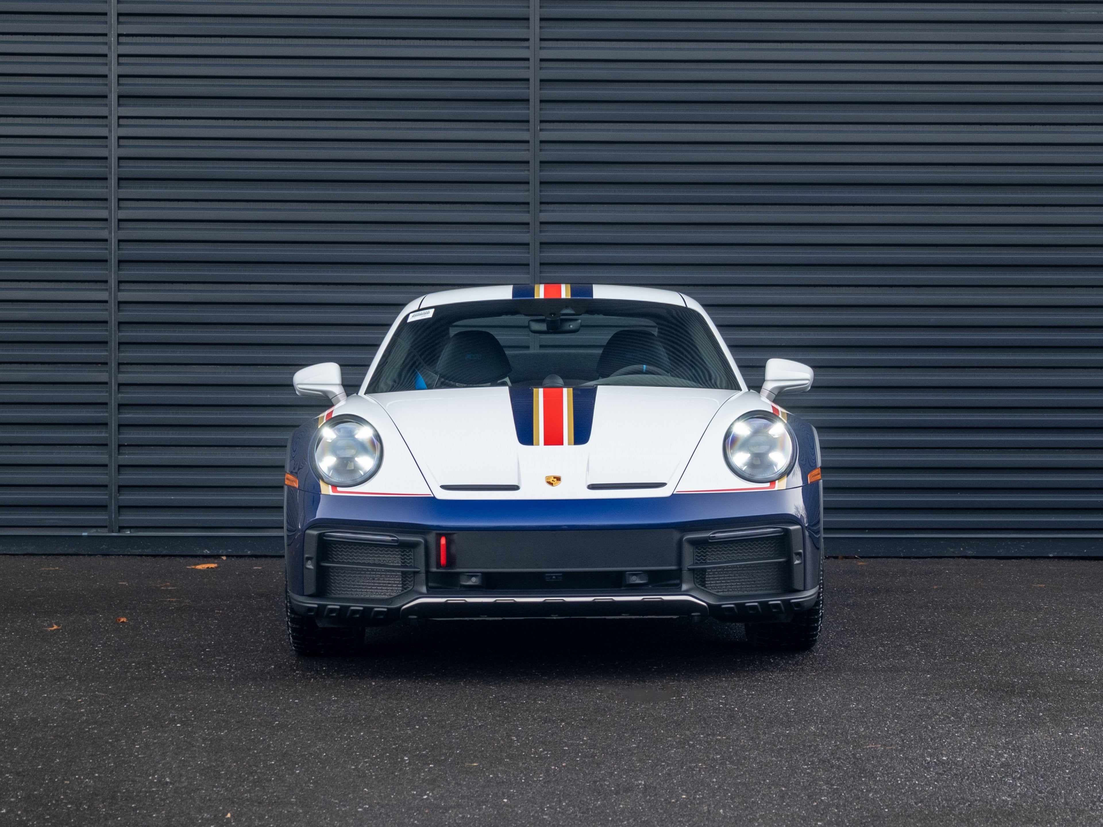 2024 Porsche 911 Dakar