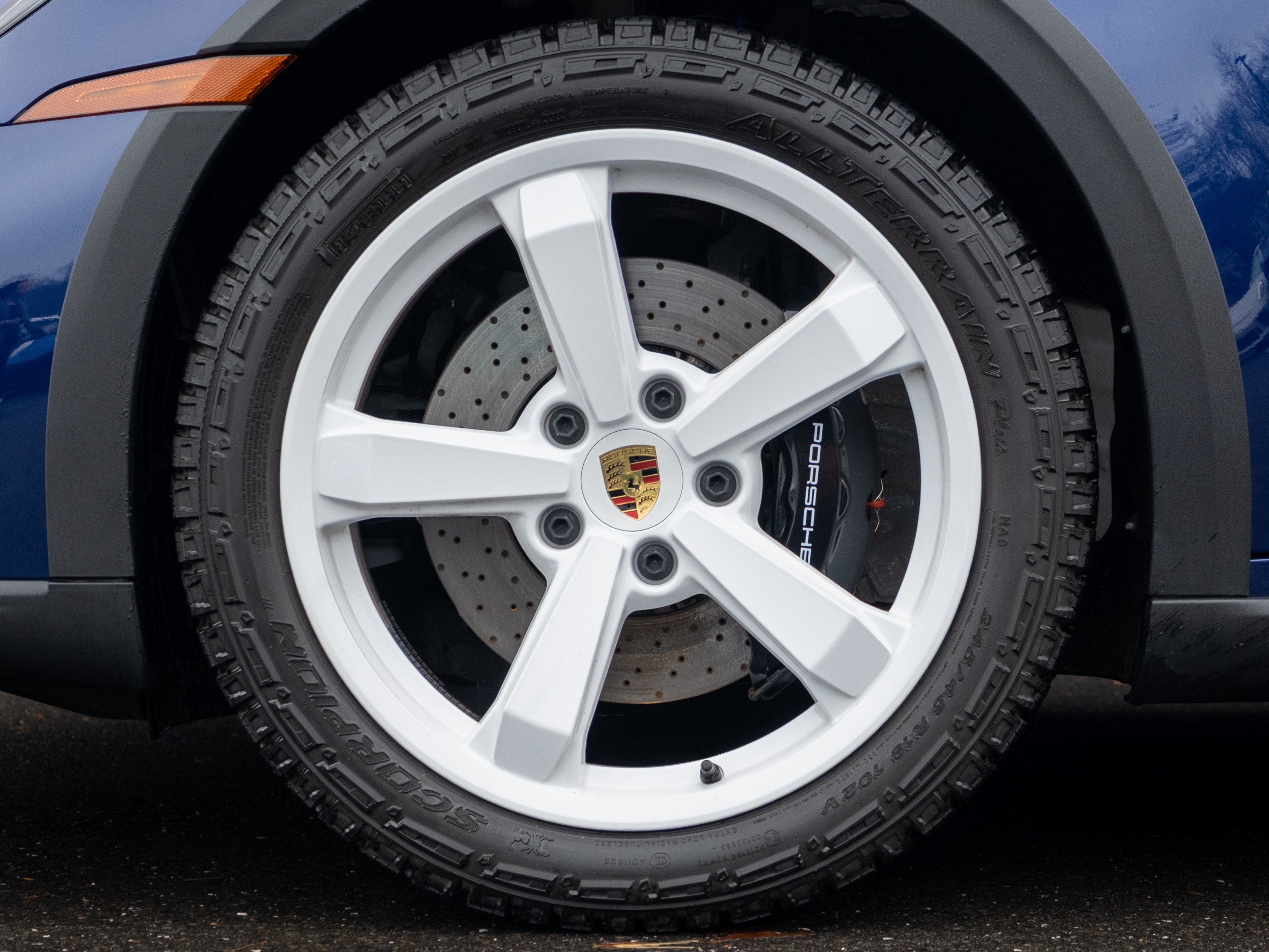 2024 Porsche 911 Dakar