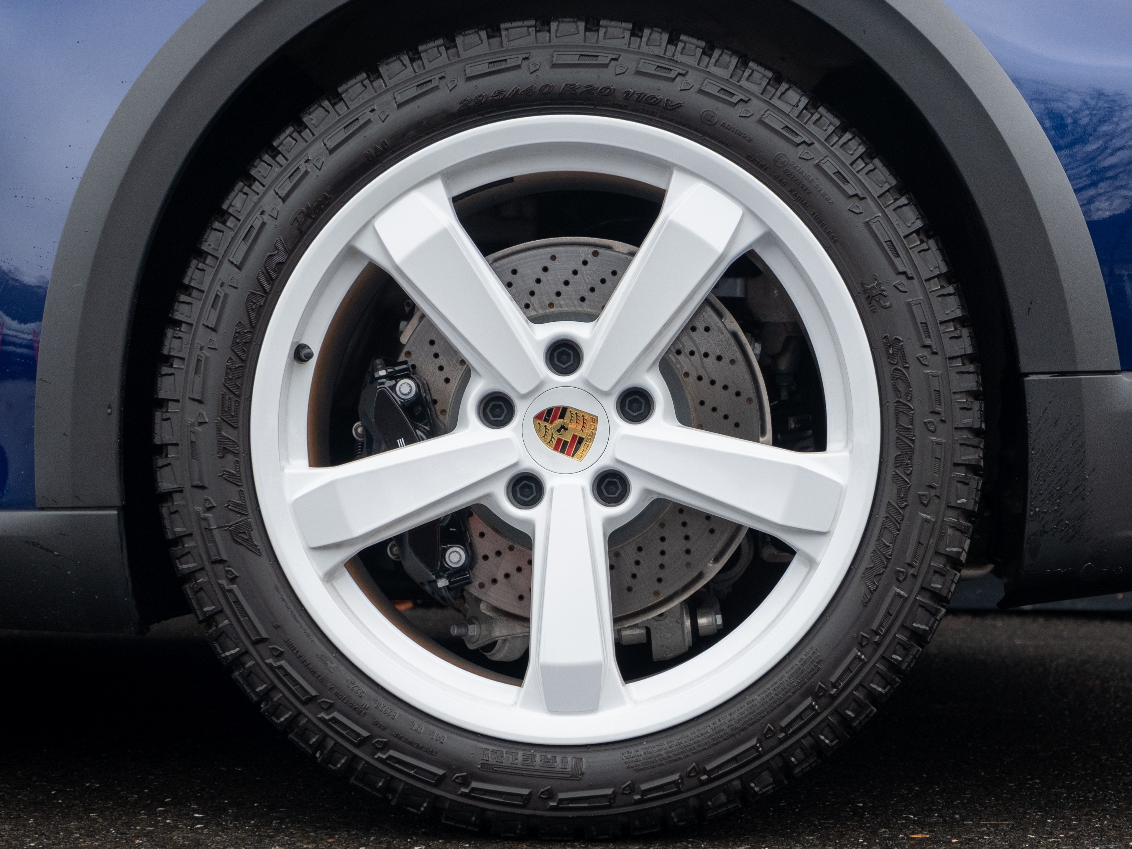 2024 Porsche 911 Dakar