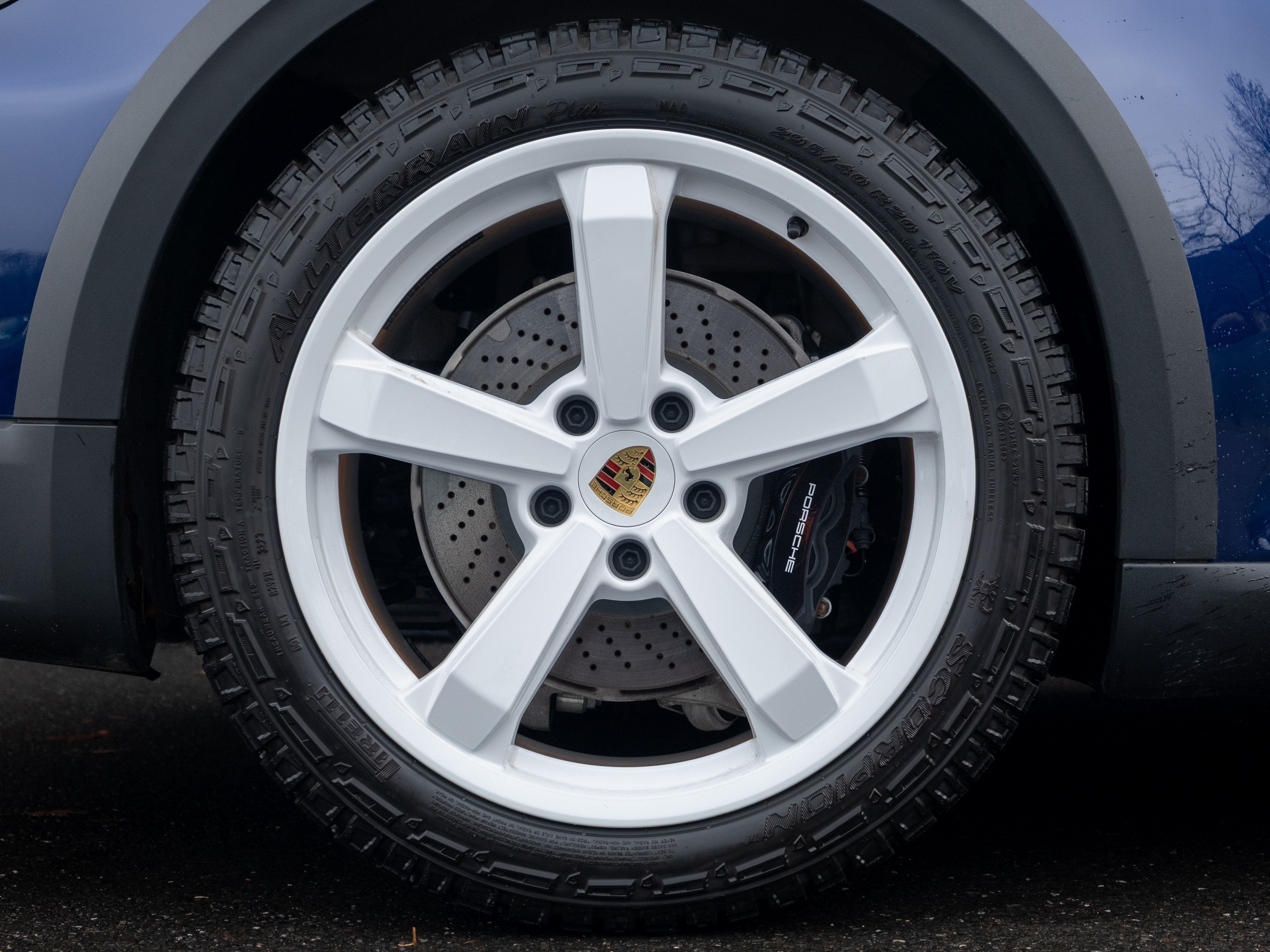 2024 Porsche 911 Dakar