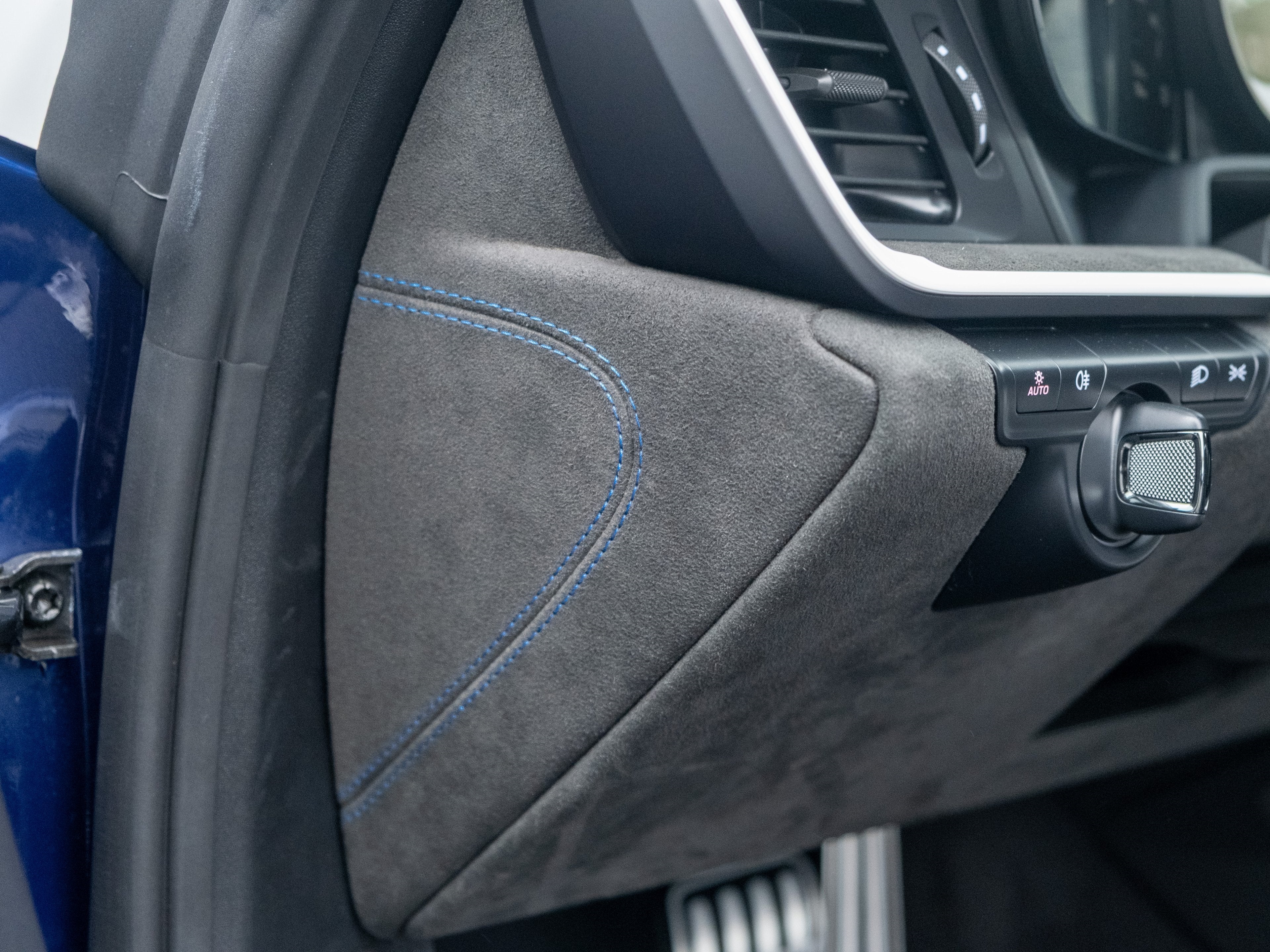 2024 Porsche 911 Dakar