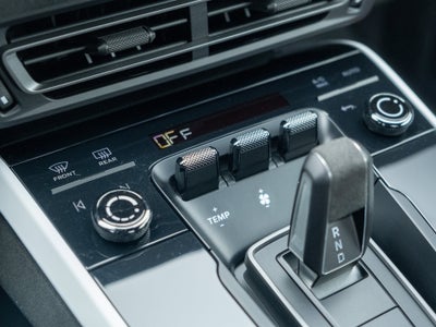 2024 Porsche 911 Dakar