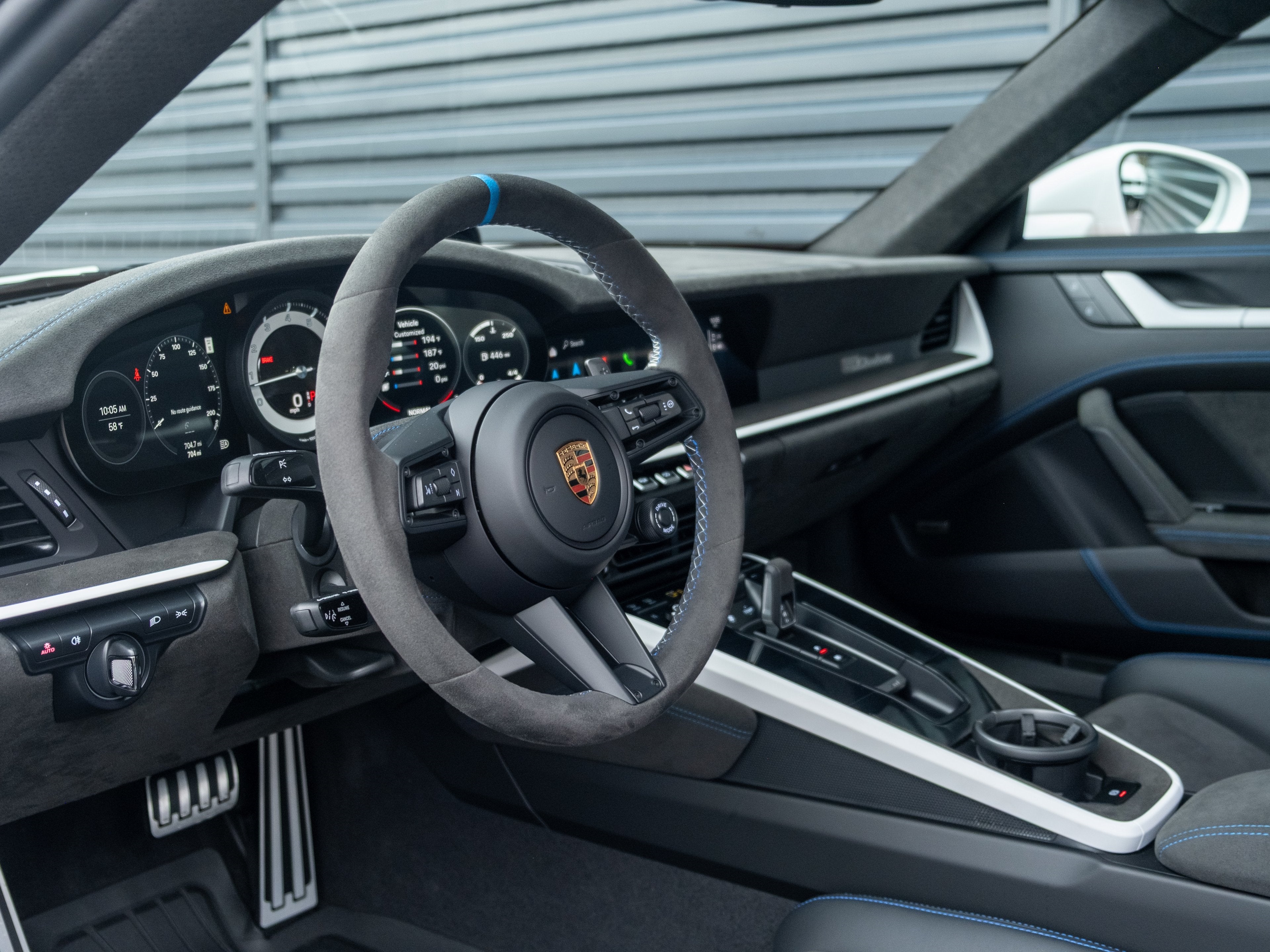 2024 Porsche 911 Dakar