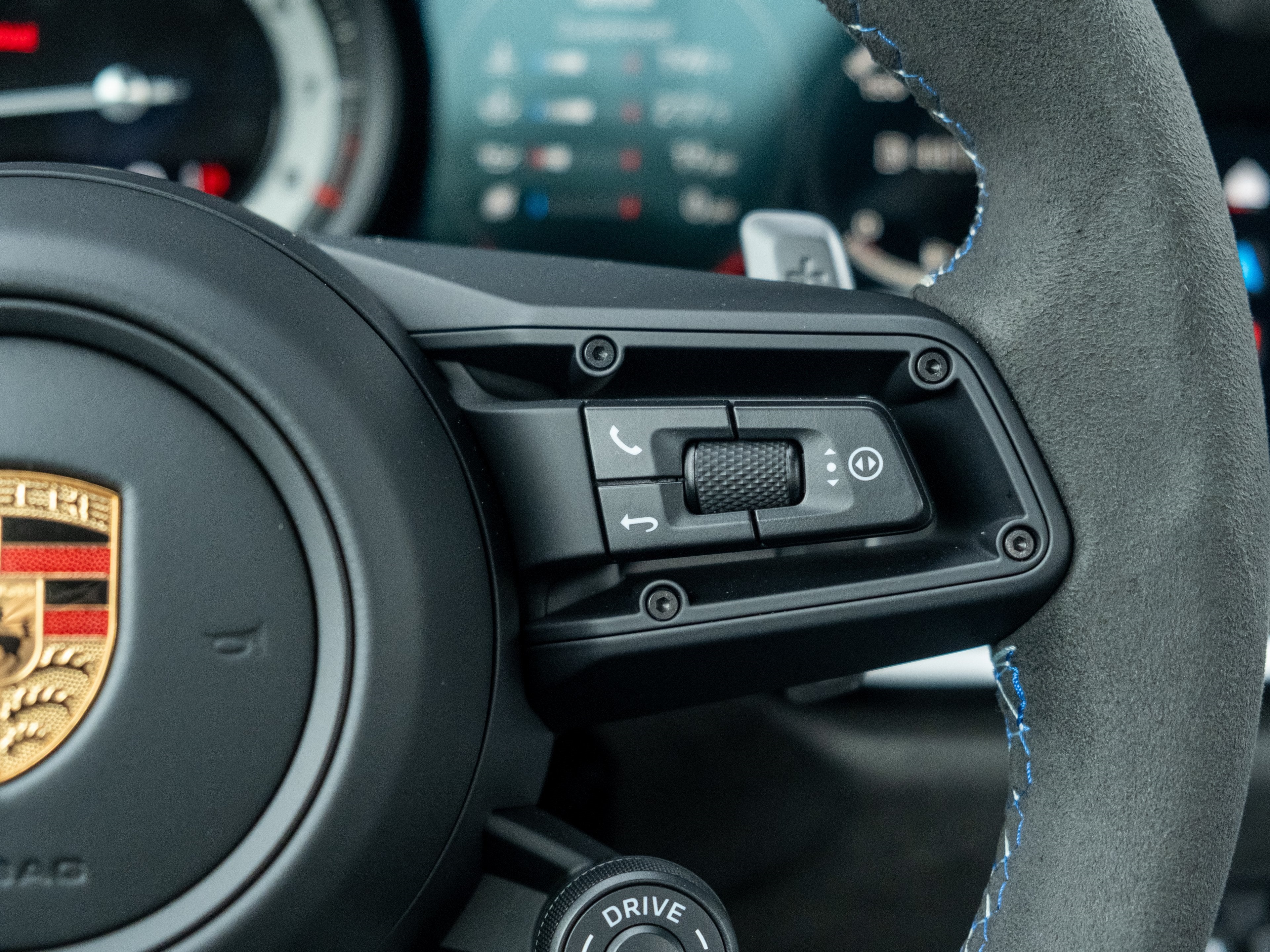 2024 Porsche 911 Dakar