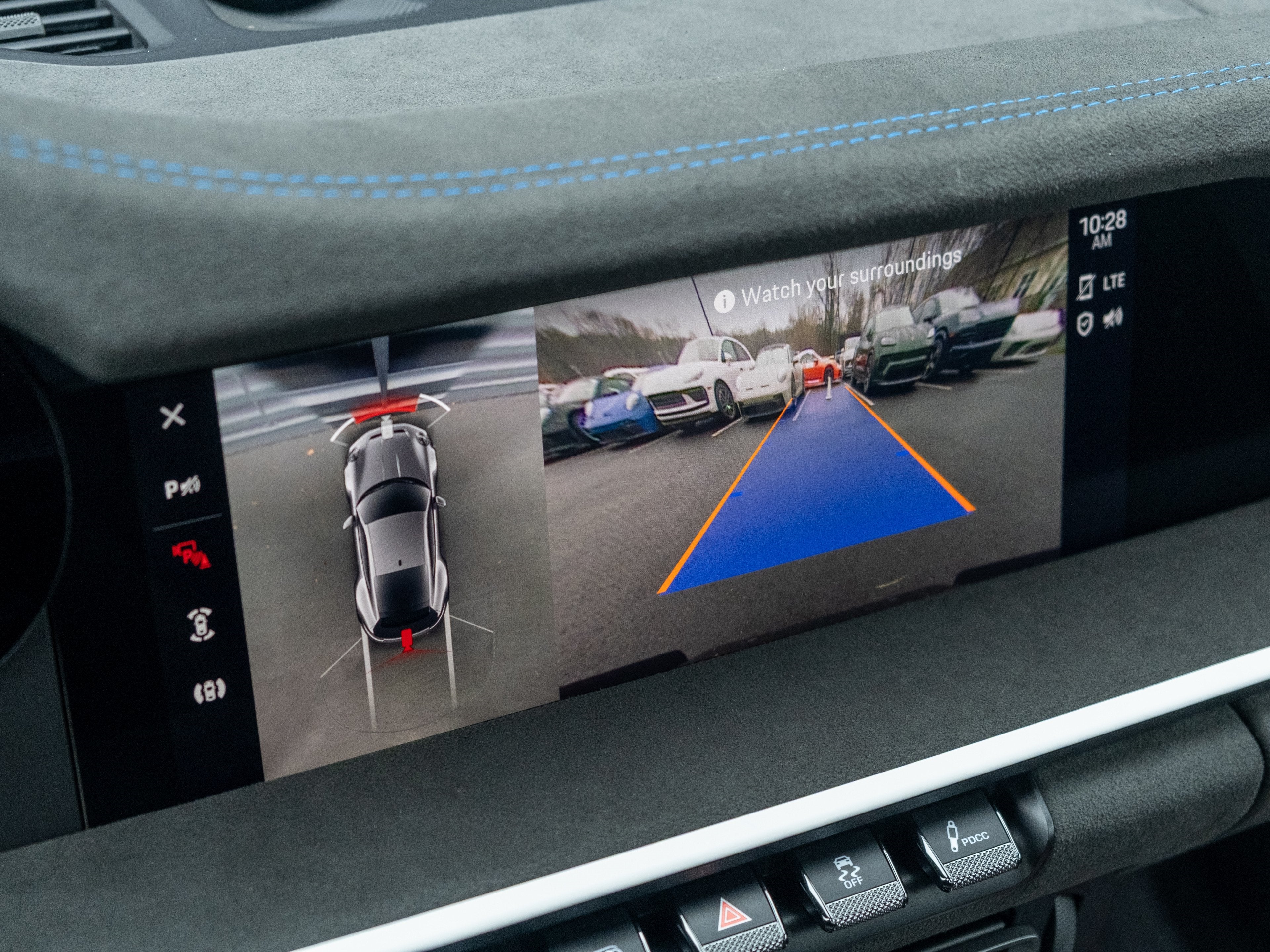 2024 Porsche 911 Dakar