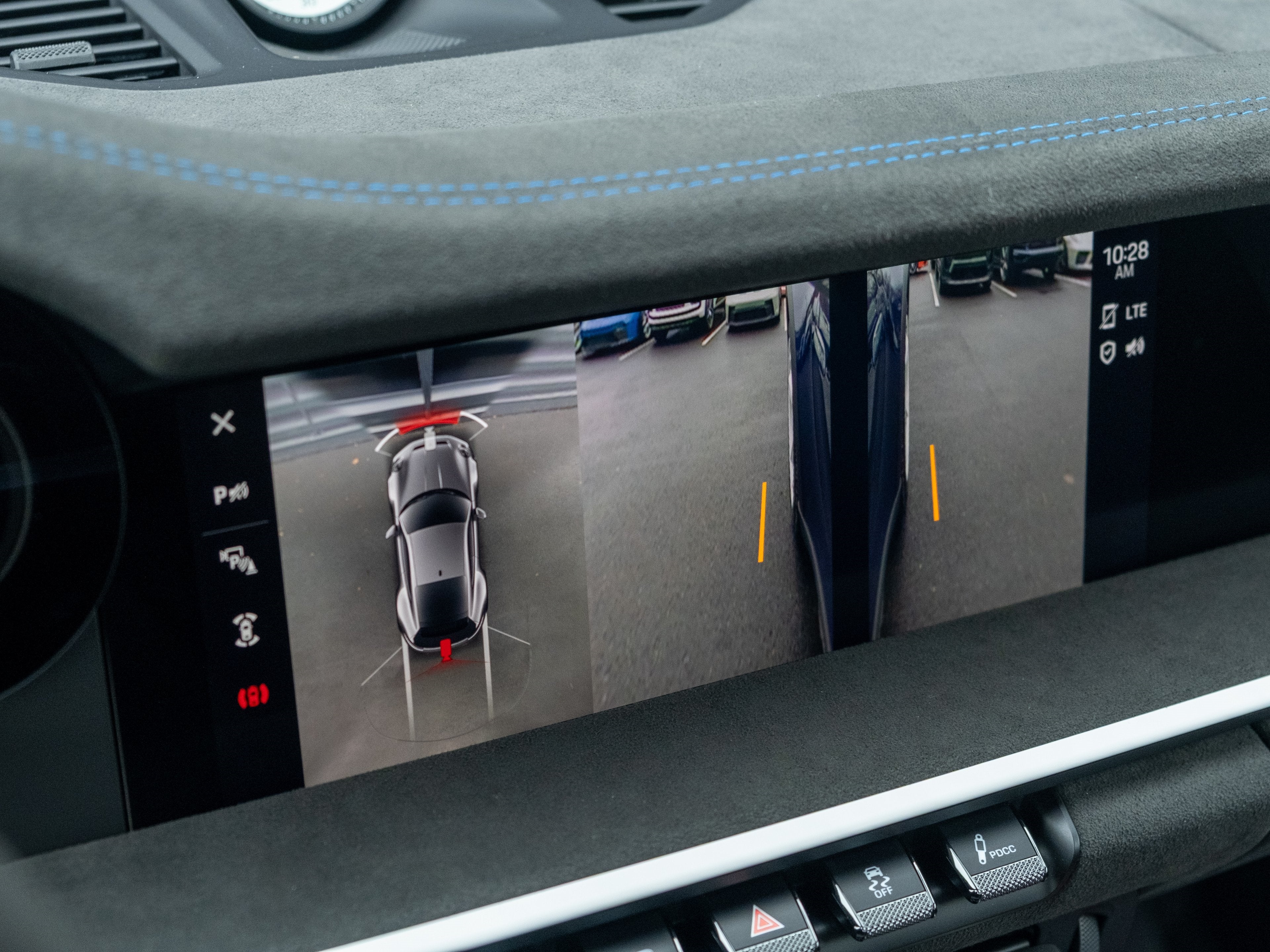 2024 Porsche 911 Dakar