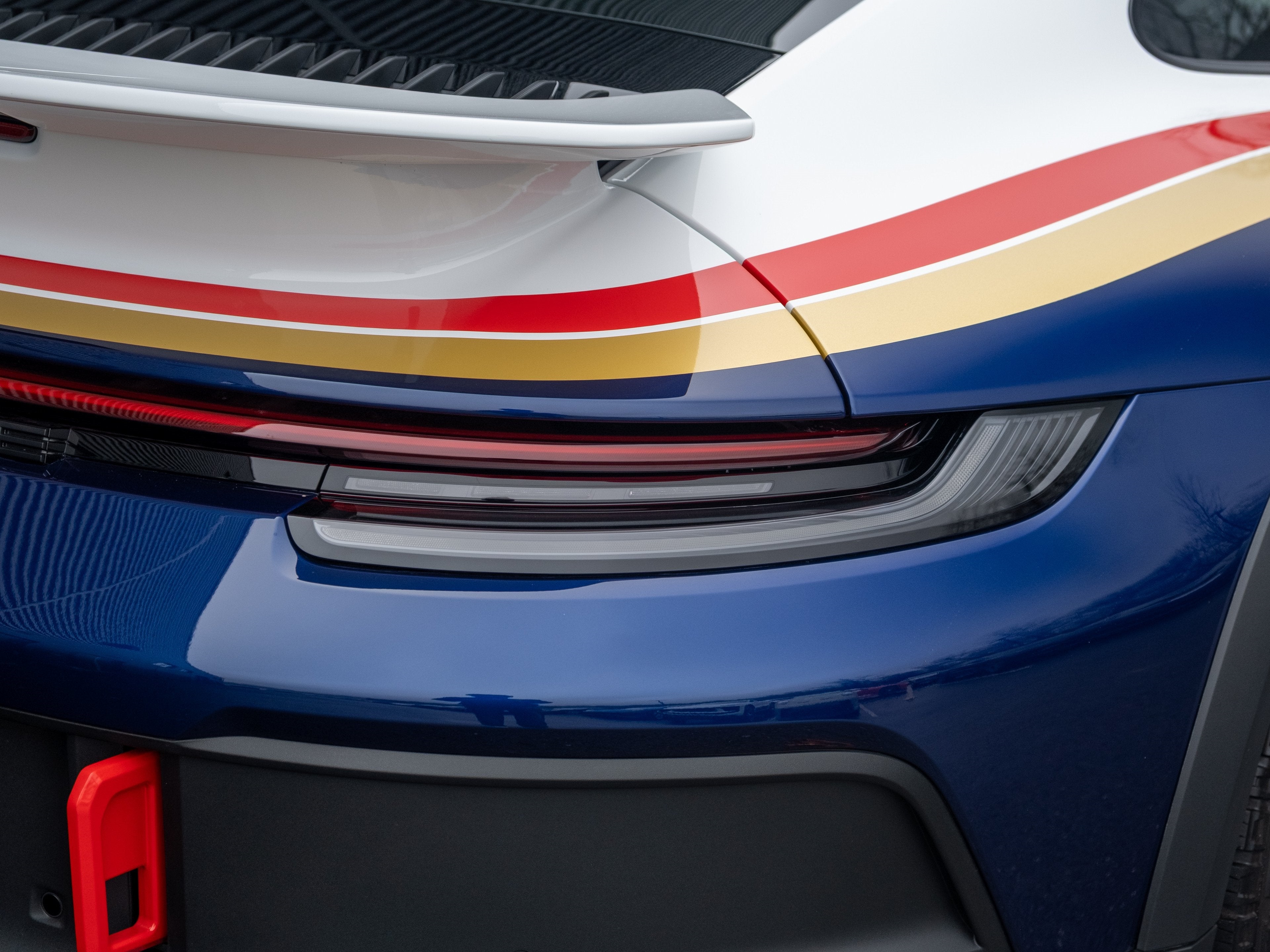 2024 Porsche 911 Dakar