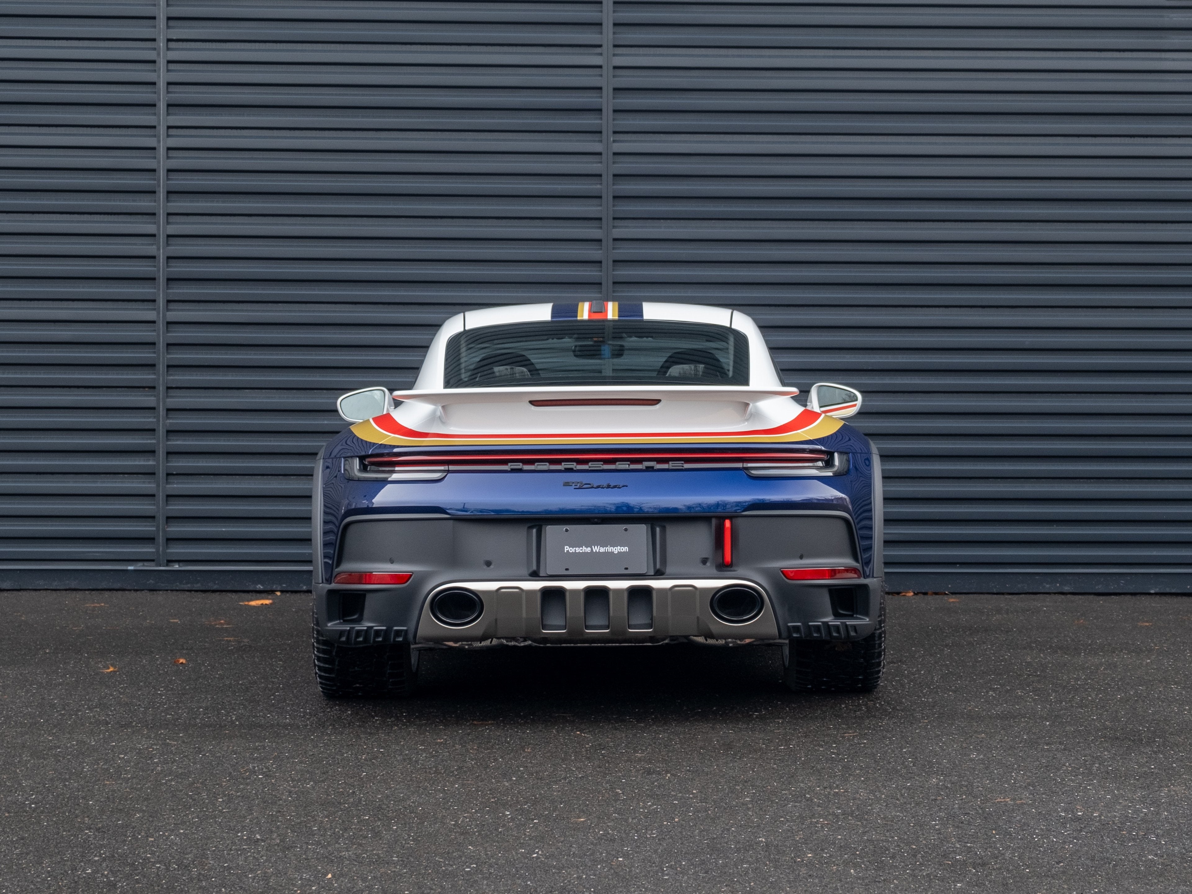 2024 Porsche 911 Dakar