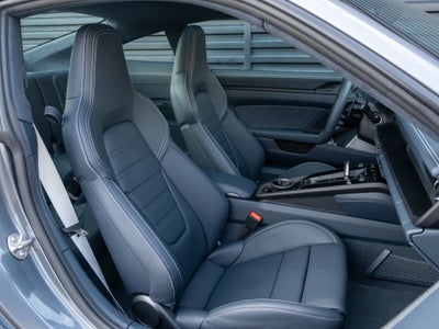 2026 Porsche 911 Carrera GTS