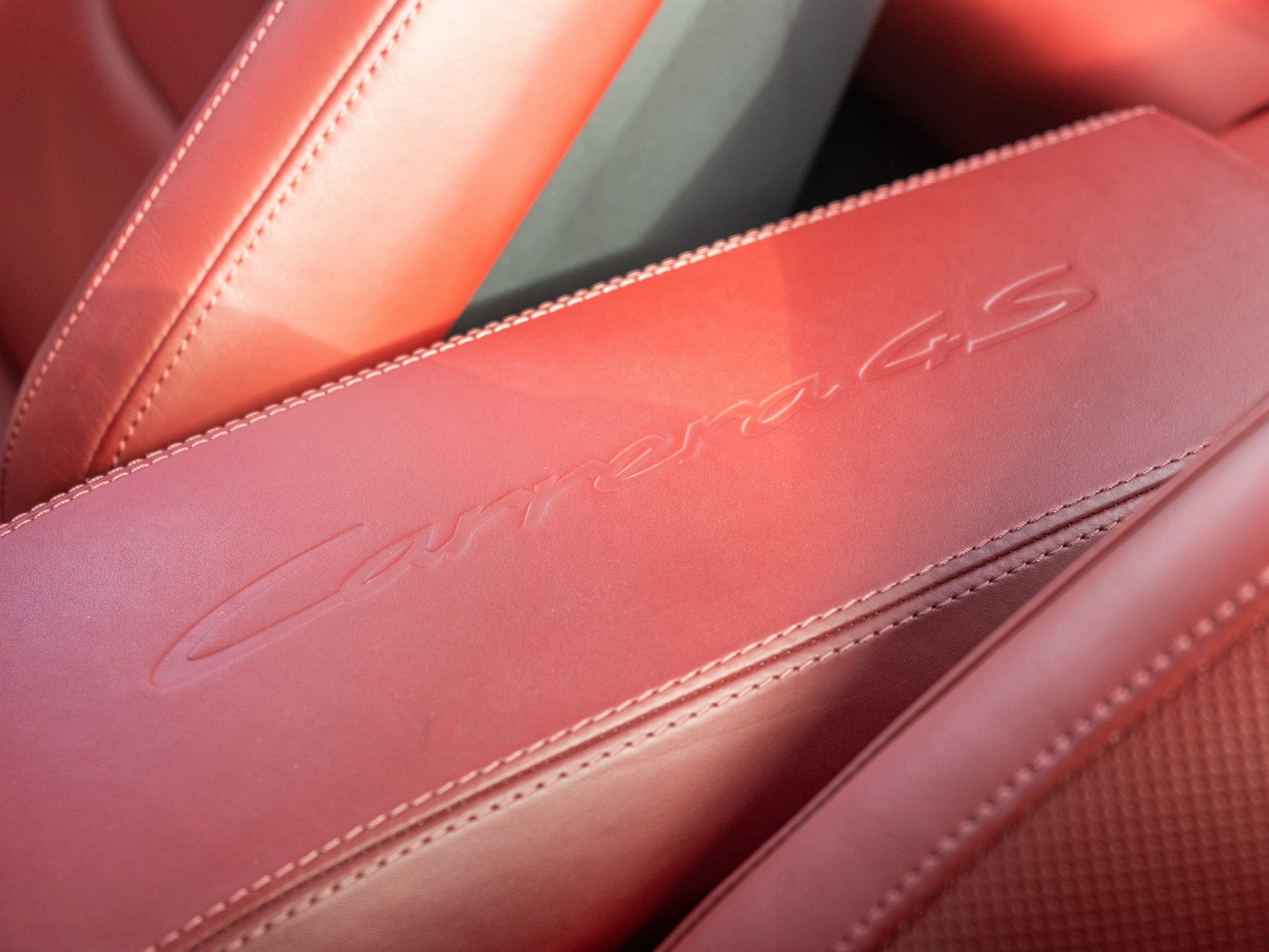 2020 Porsche 911 Carrera 4S