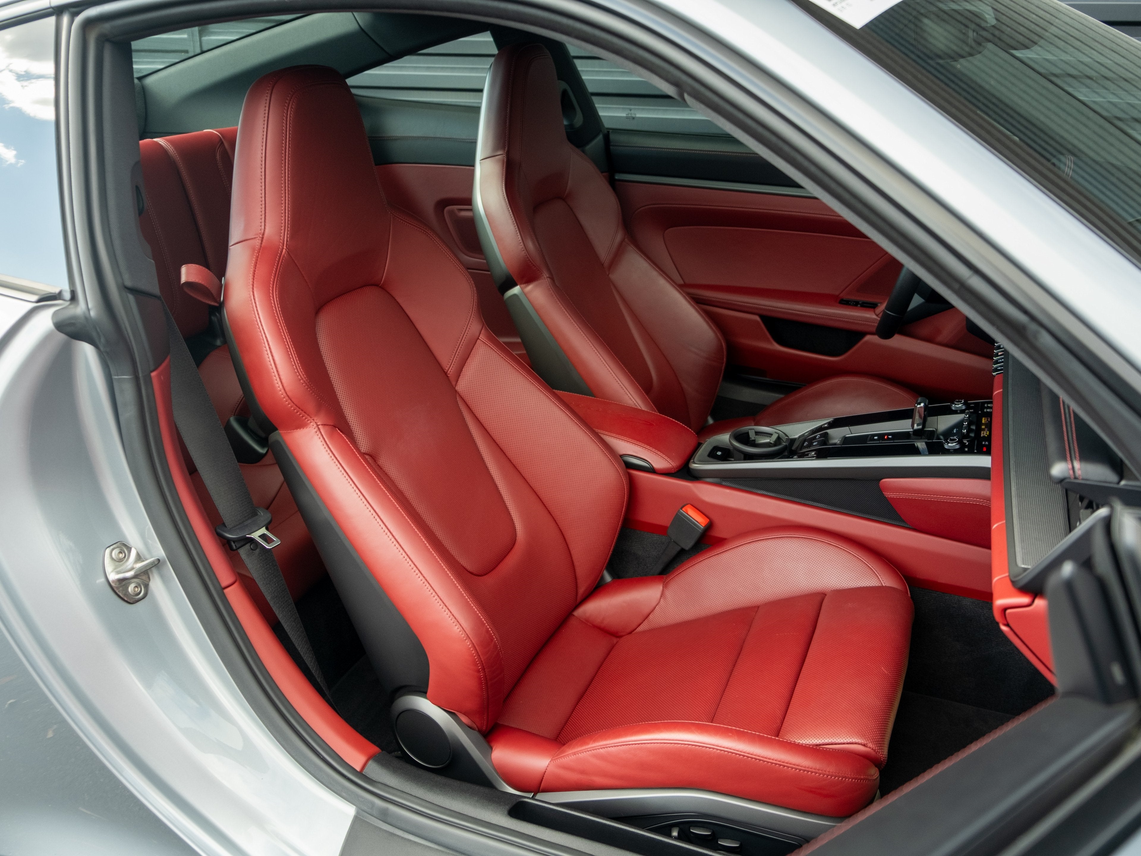 2020 Porsche 911 Carrera 4S