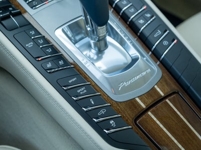 2011 Porsche Panamera Turbo