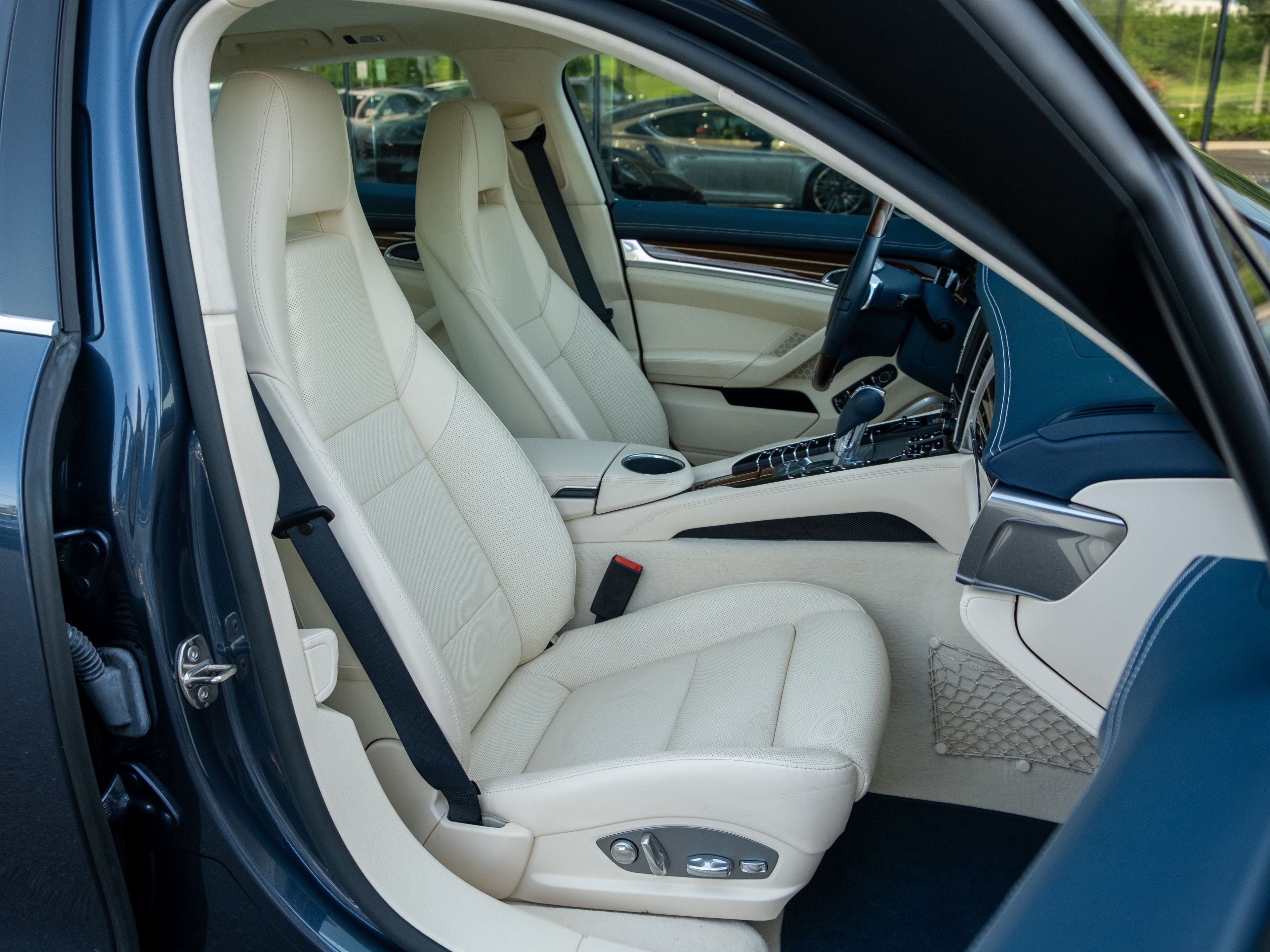 2011 Porsche Panamera Turbo
