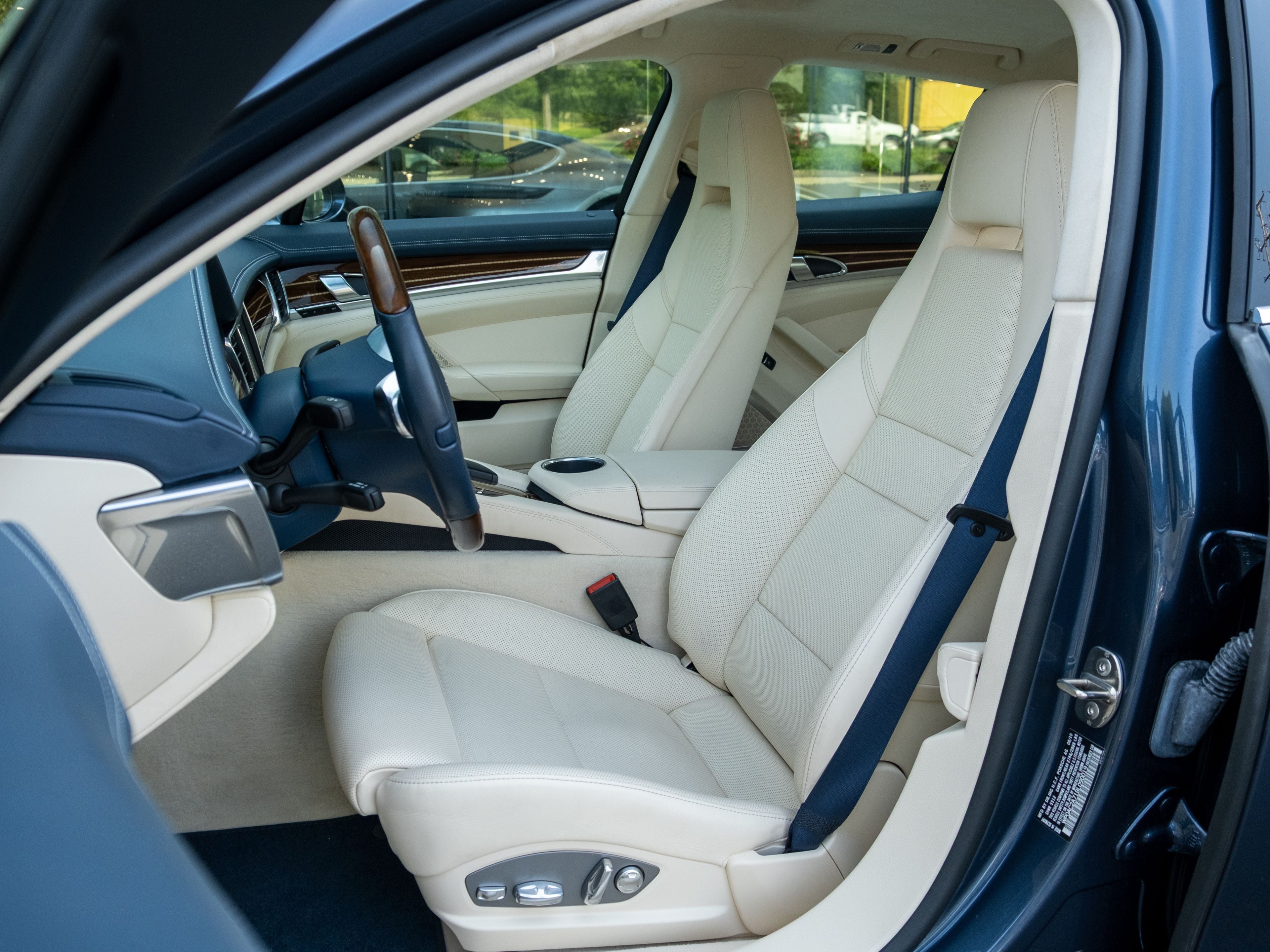 2011 Porsche Panamera Turbo