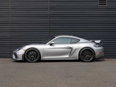2021 Porsche 718 Cayman GT4