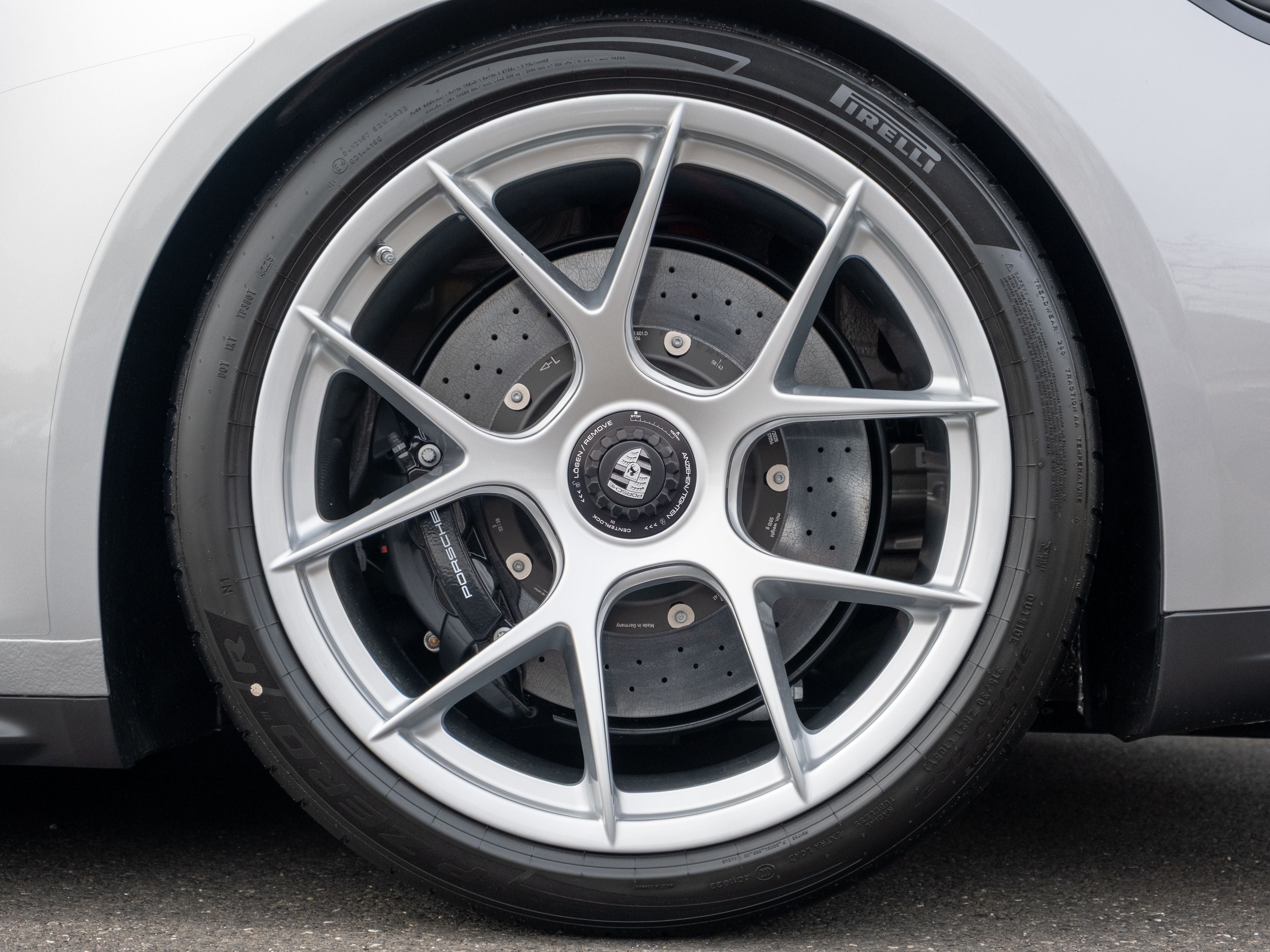 2026 Porsche 911 GT3 Touring