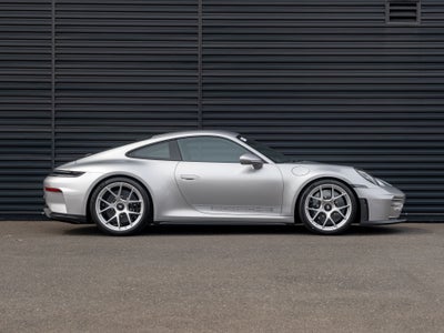2026 Porsche 911 GT3 Touring