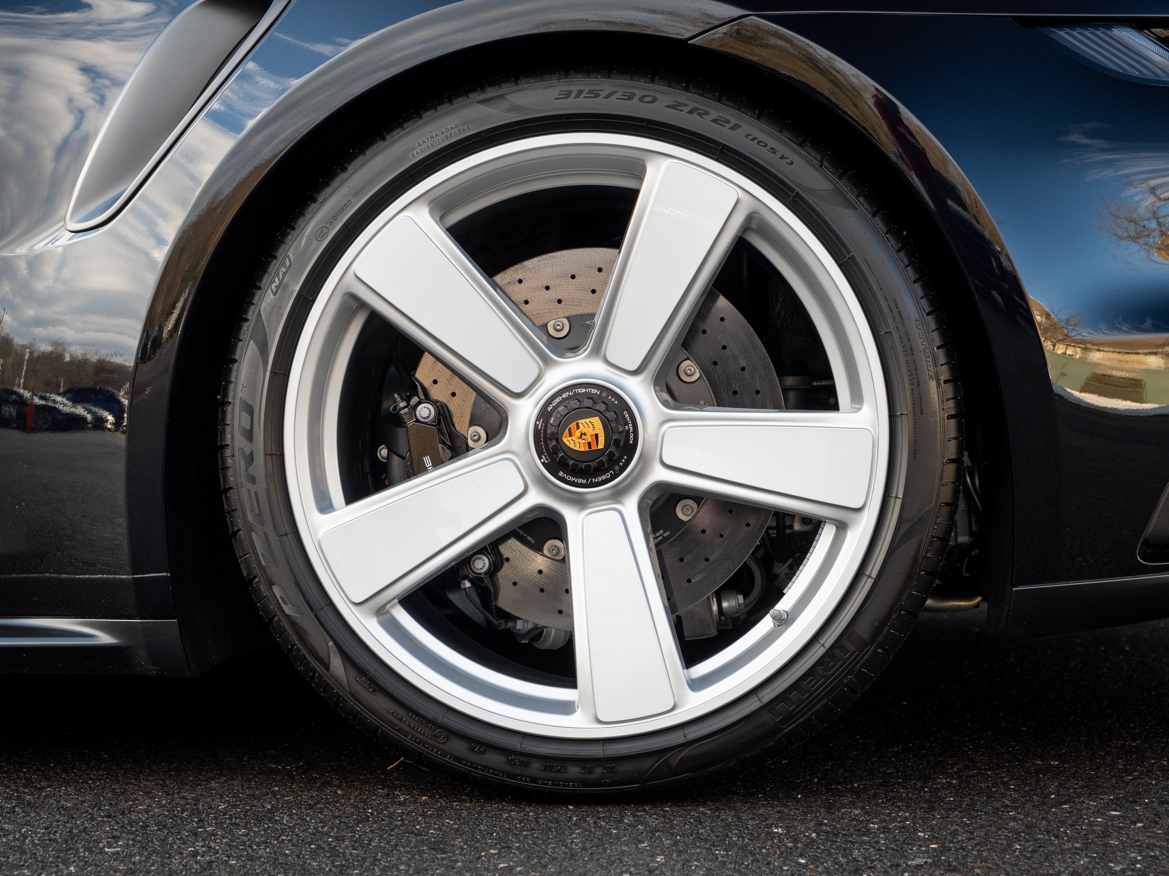 2025 Porsche 911 Turbo