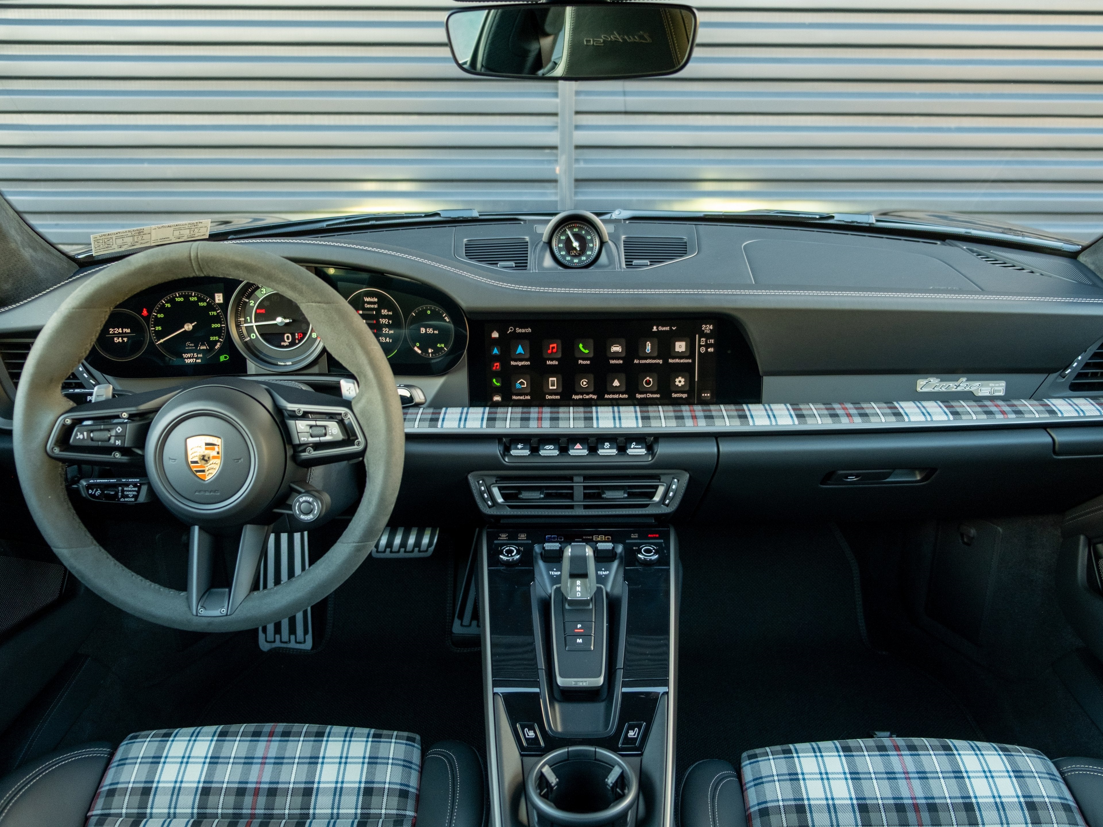 2025 Porsche 911 Turbo