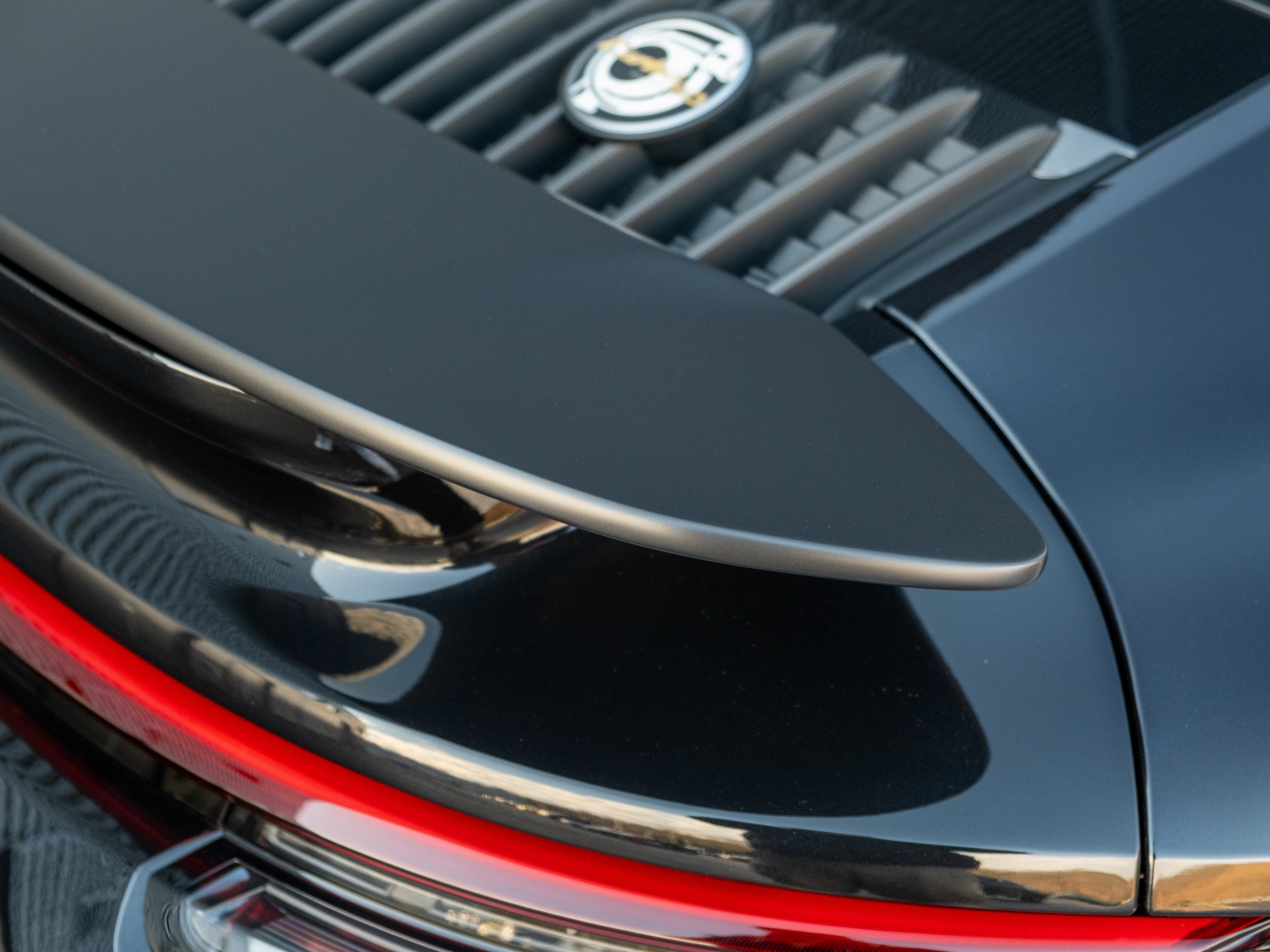 2025 Porsche 911 Turbo