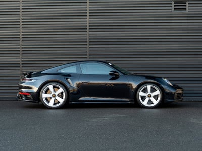 2025 Porsche 911 Turbo