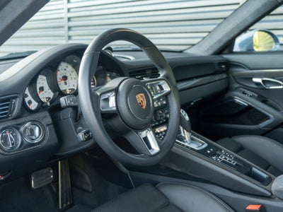2019 Porsche 911 Turbo S