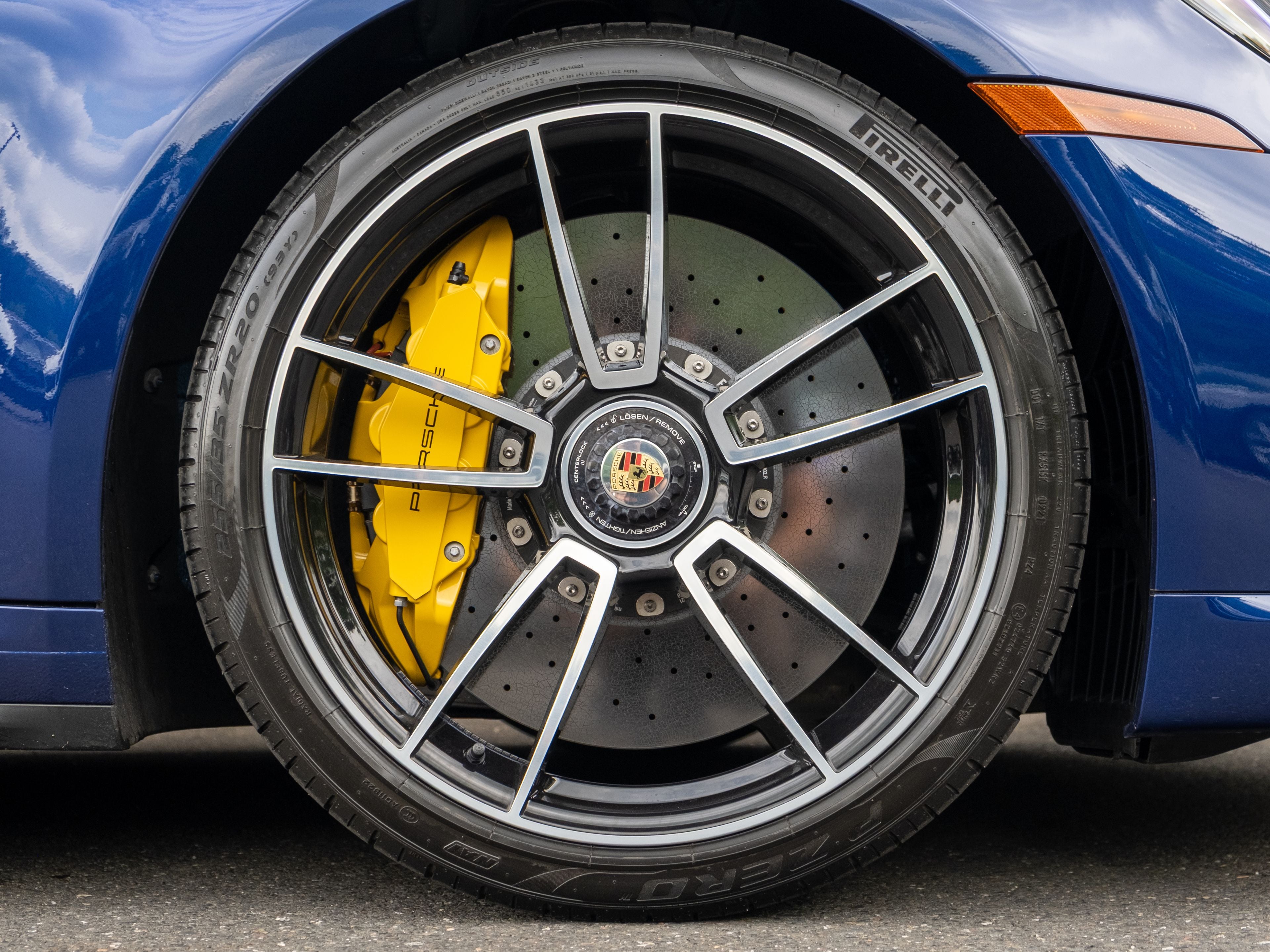 2021 Porsche 911 Turbo S
