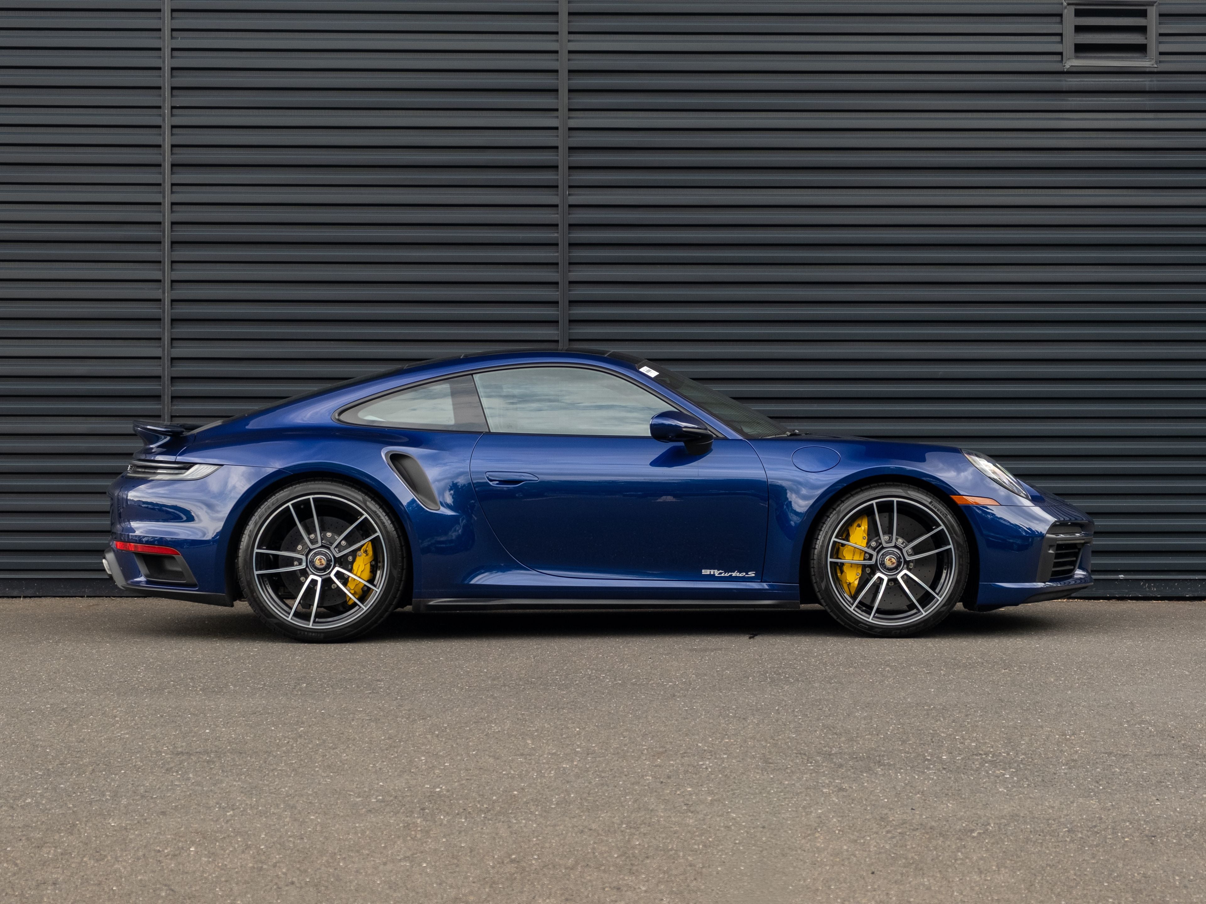 2021 Porsche 911 Turbo S
