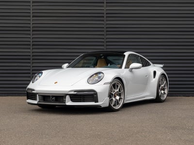 2025 Porsche 911 Turbo S