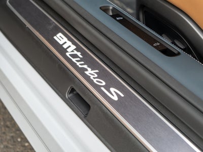 2025 Porsche 911 Turbo S