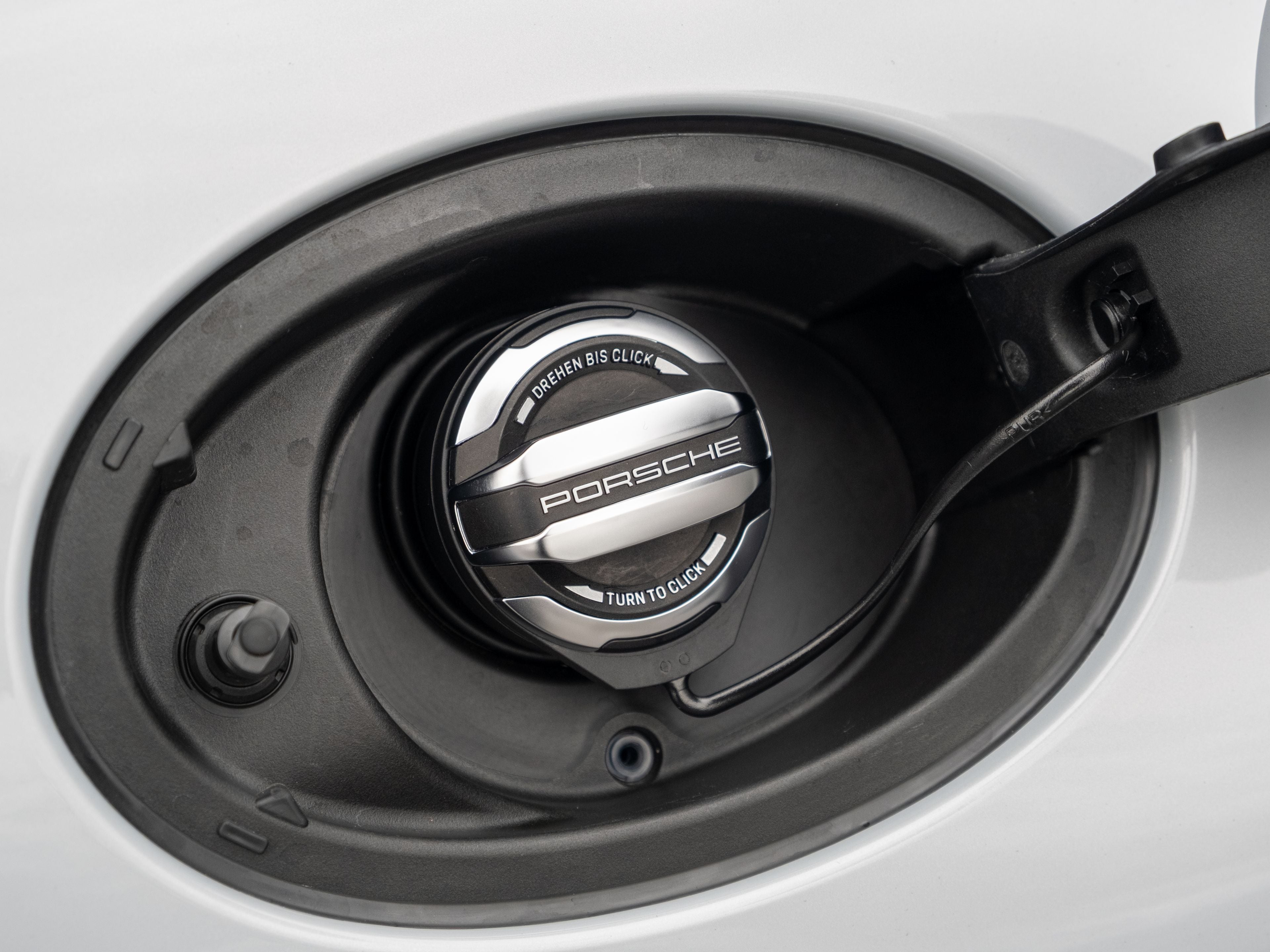 2025 Porsche 911 Turbo S