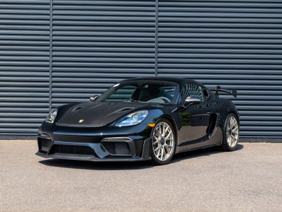 2024 Porsche 718 Cayman GT4 RS