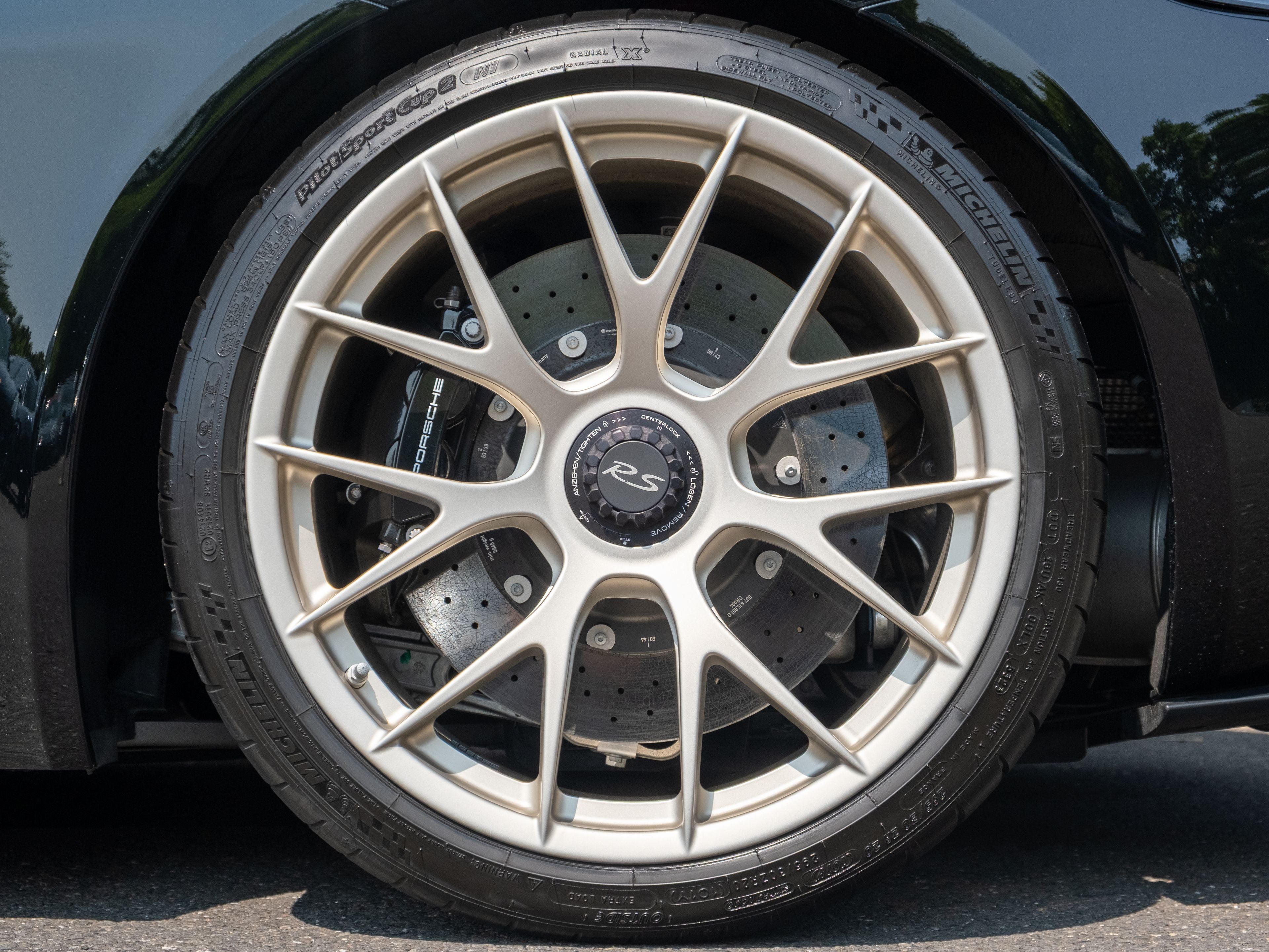 2024 Porsche 718 Cayman GT4 RS